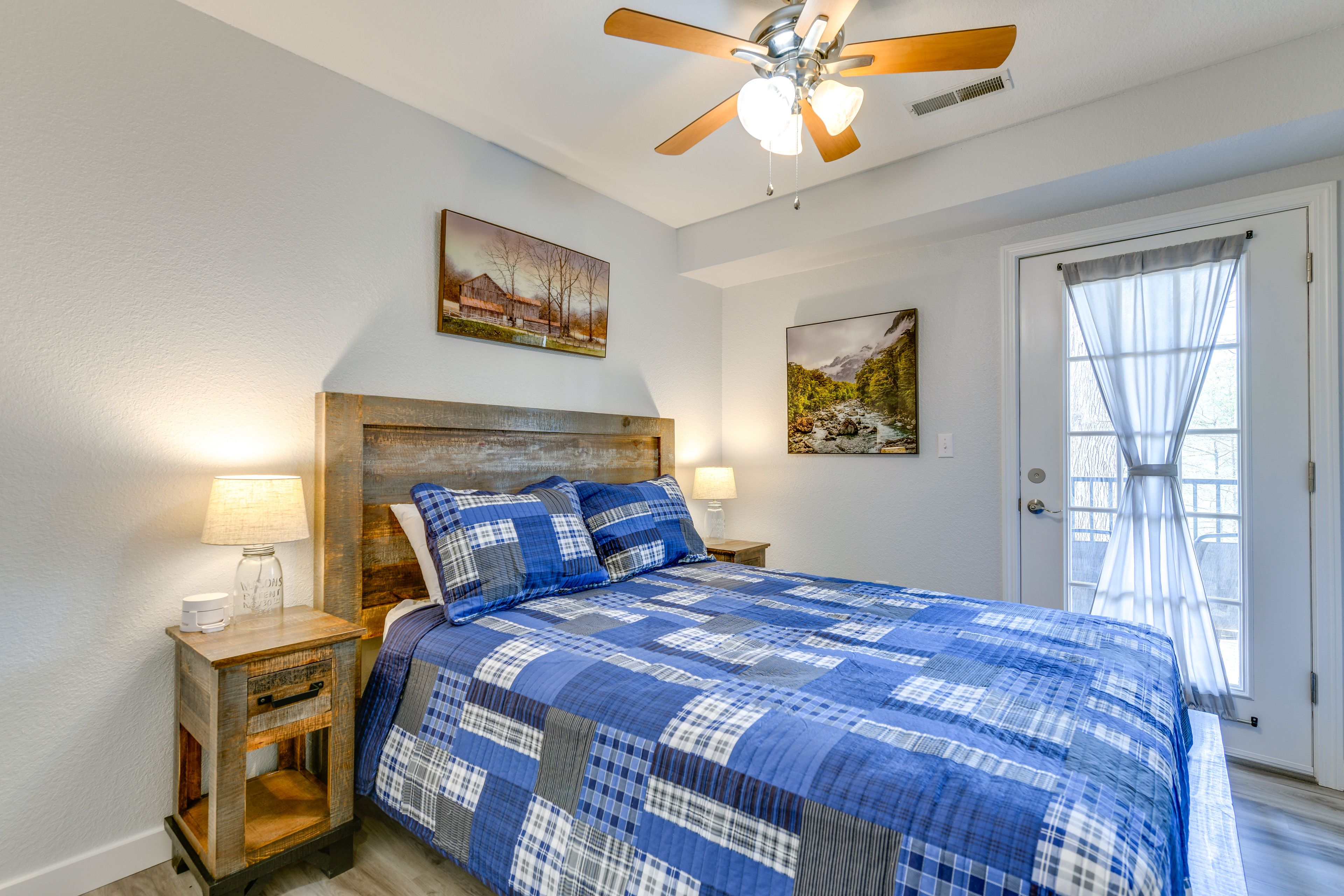 Lodge A | Bedroom 6 | Queen Bed | Lower Floor