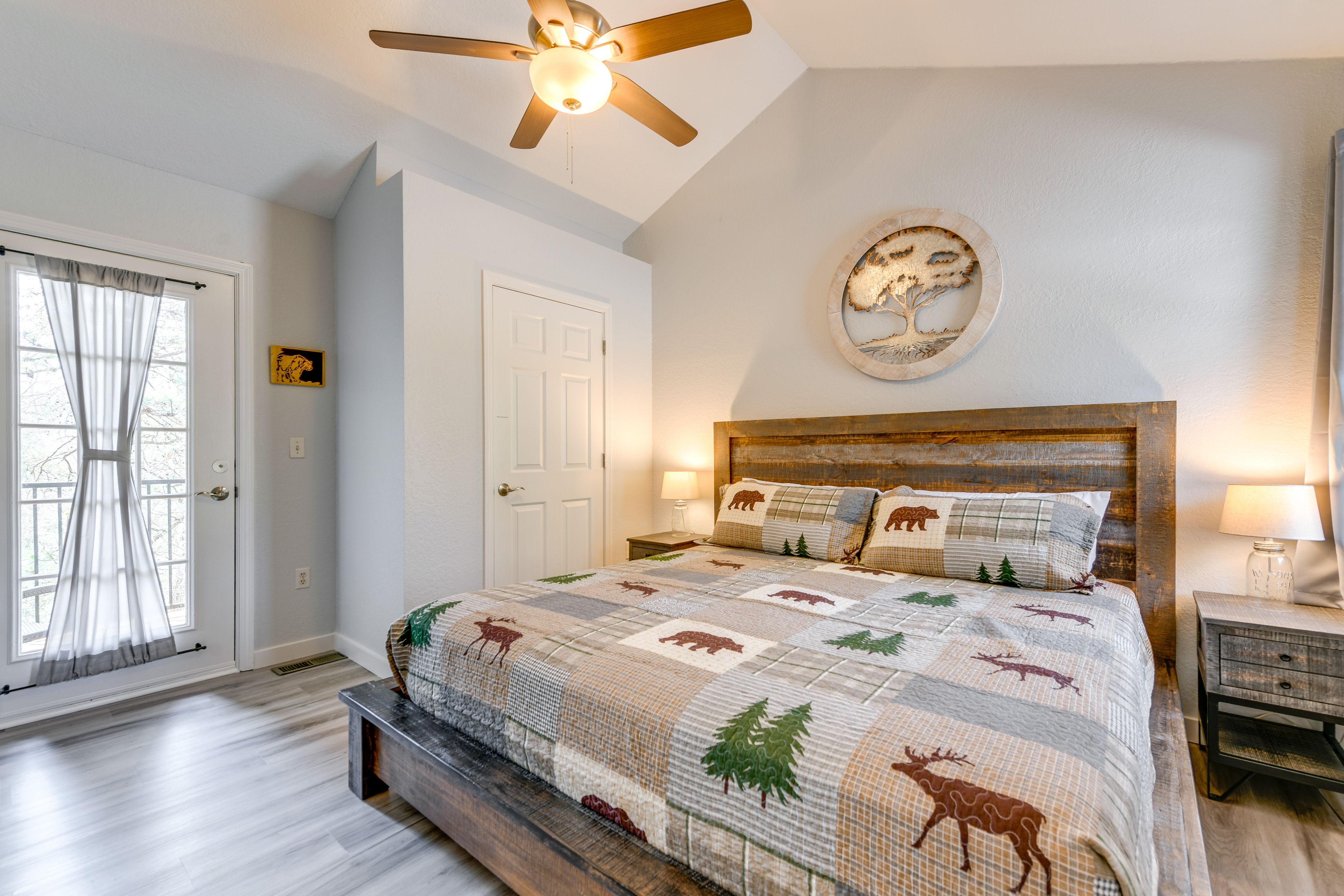 Bedroom 1 | King Bed | Main Level | Unit 1
