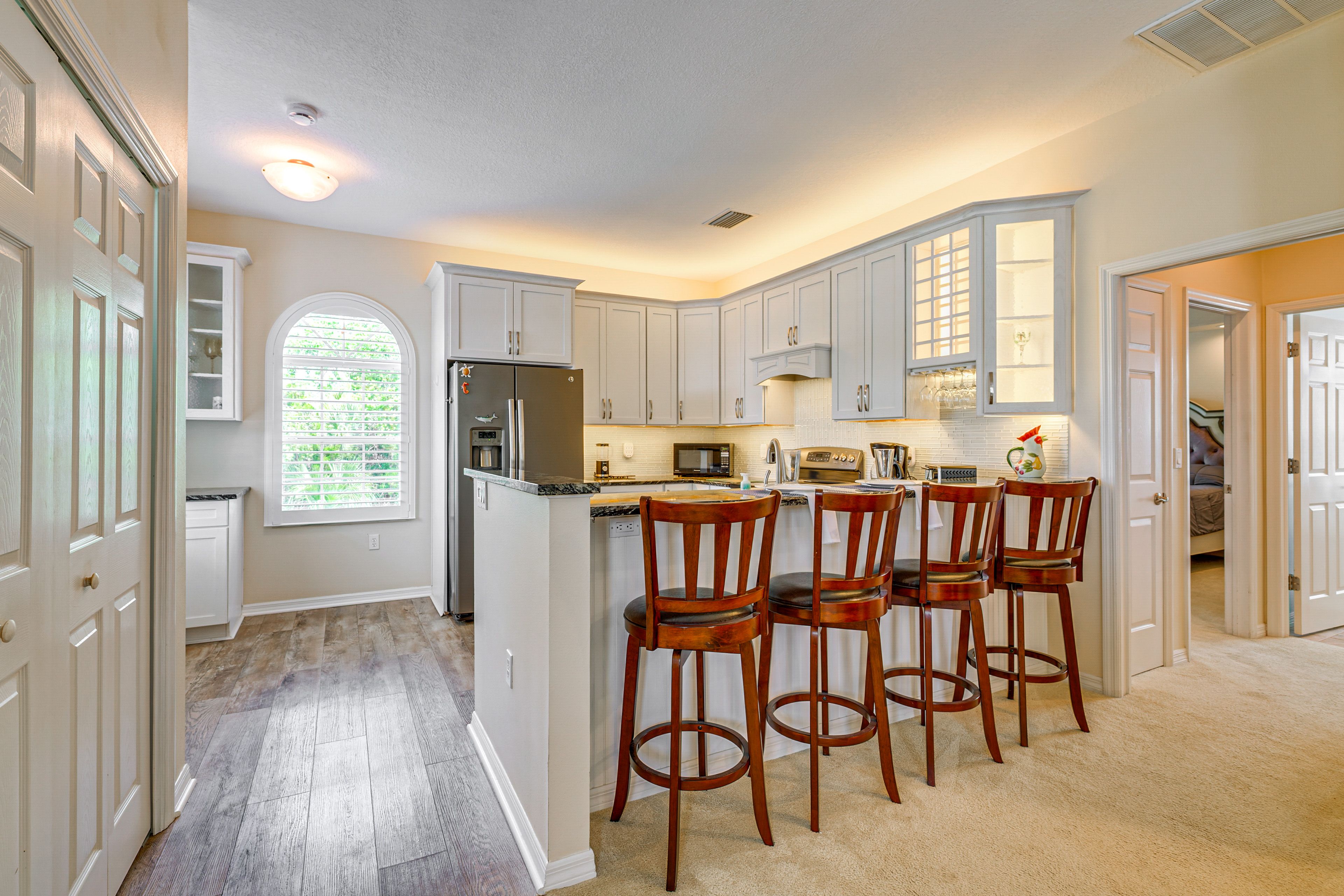 Kitchen | Main Level