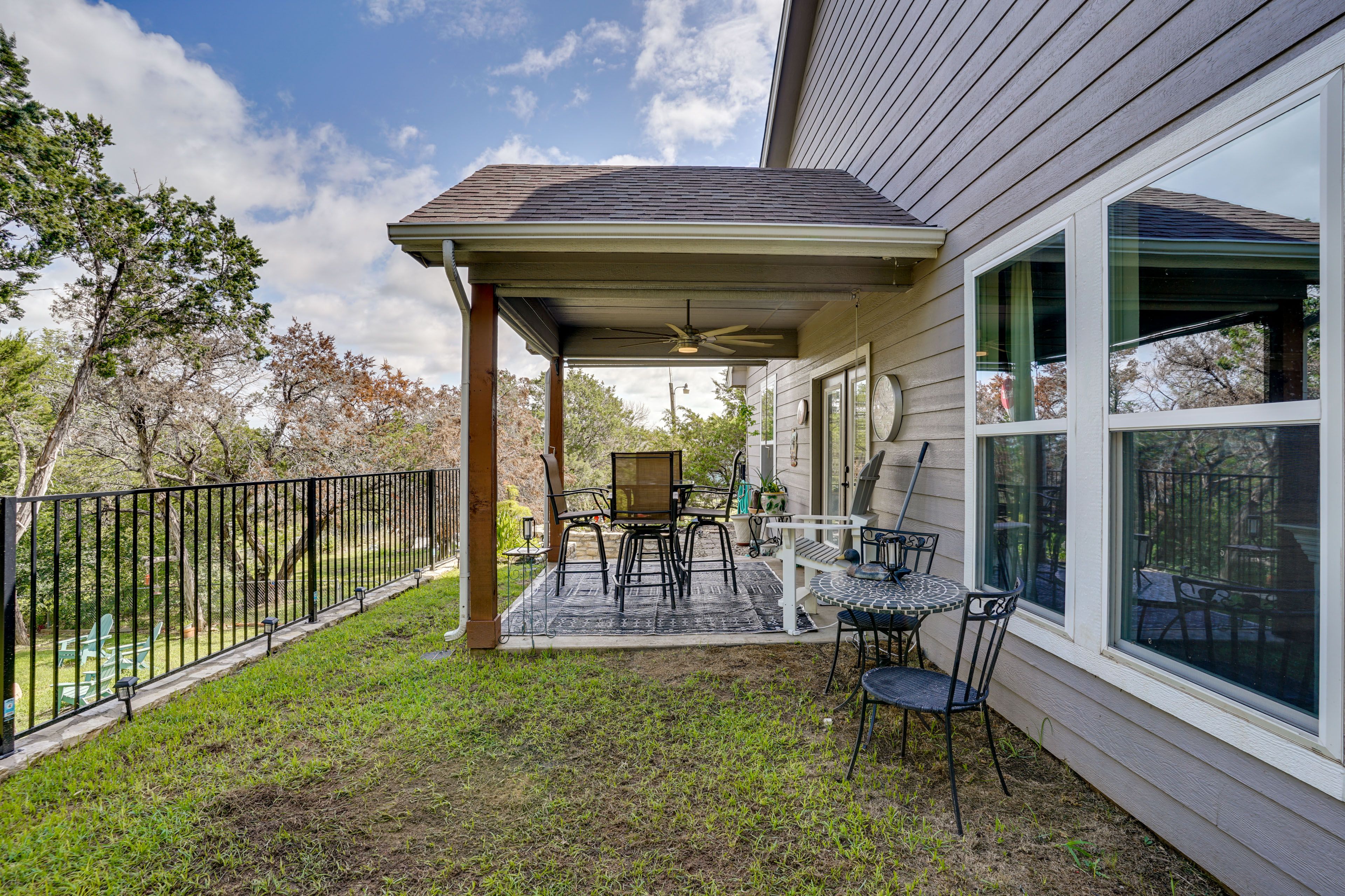 Exterior | Covered Patio