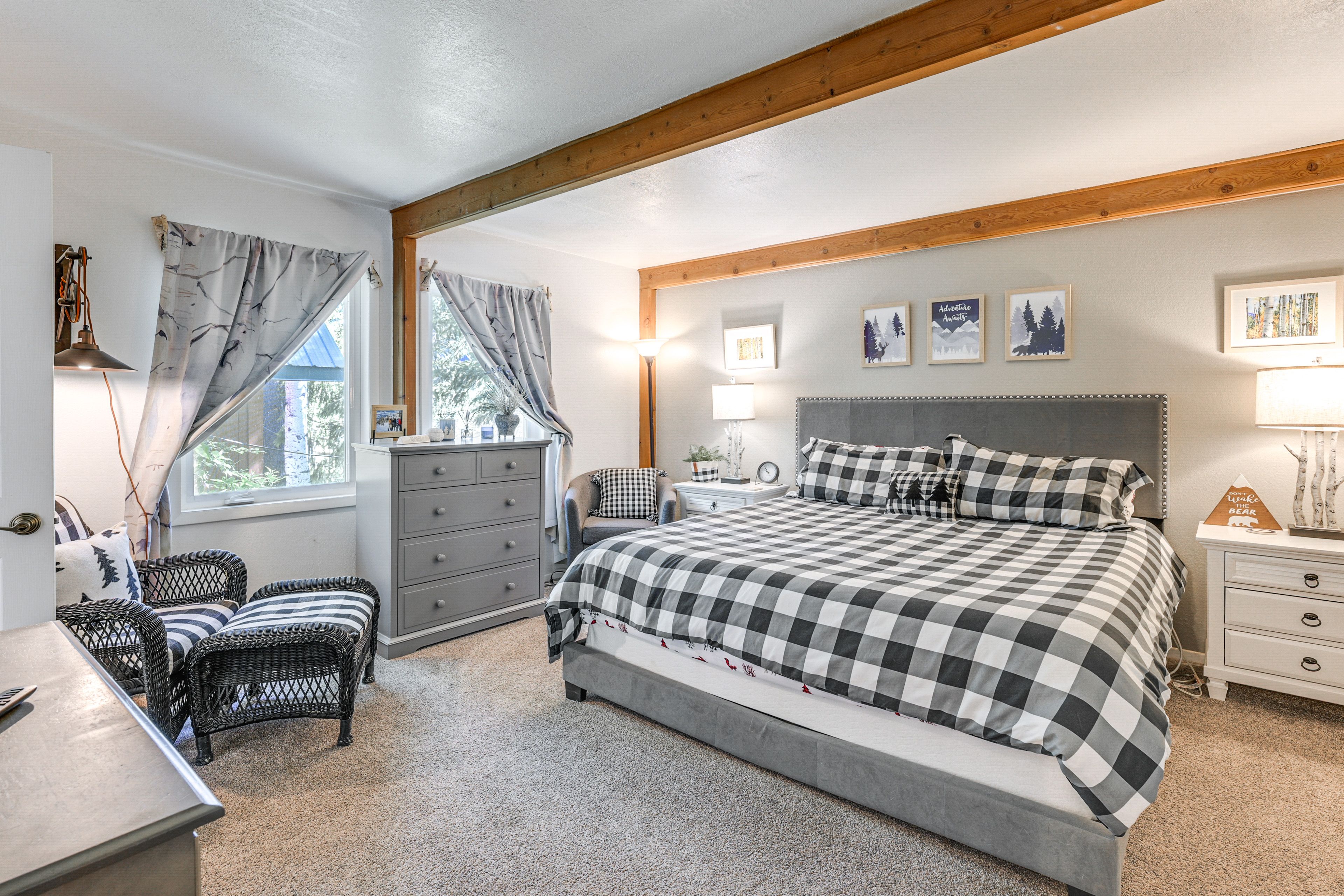 Bedroom 1 | King Bed