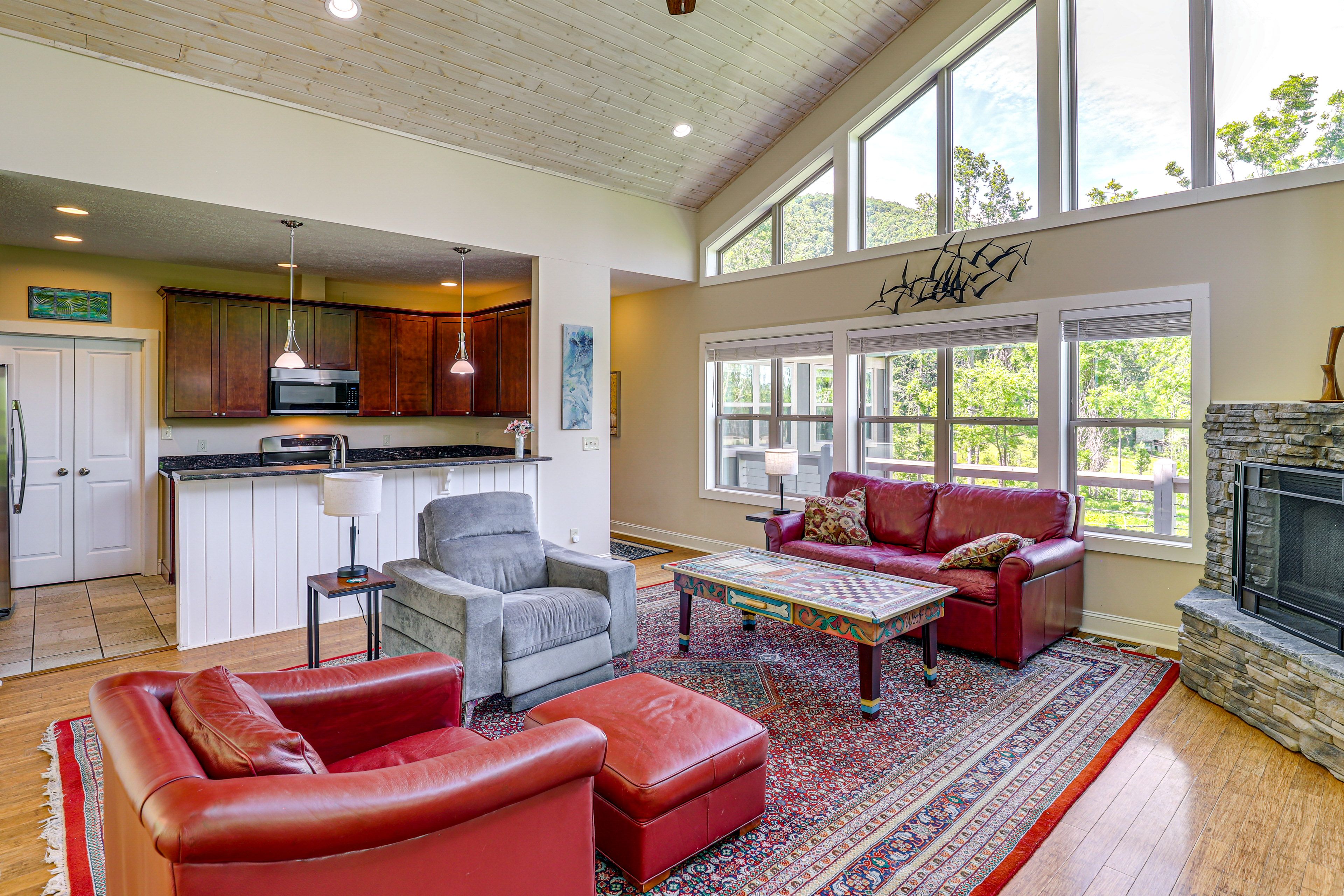 Living Room | Full Sleeper Sofa