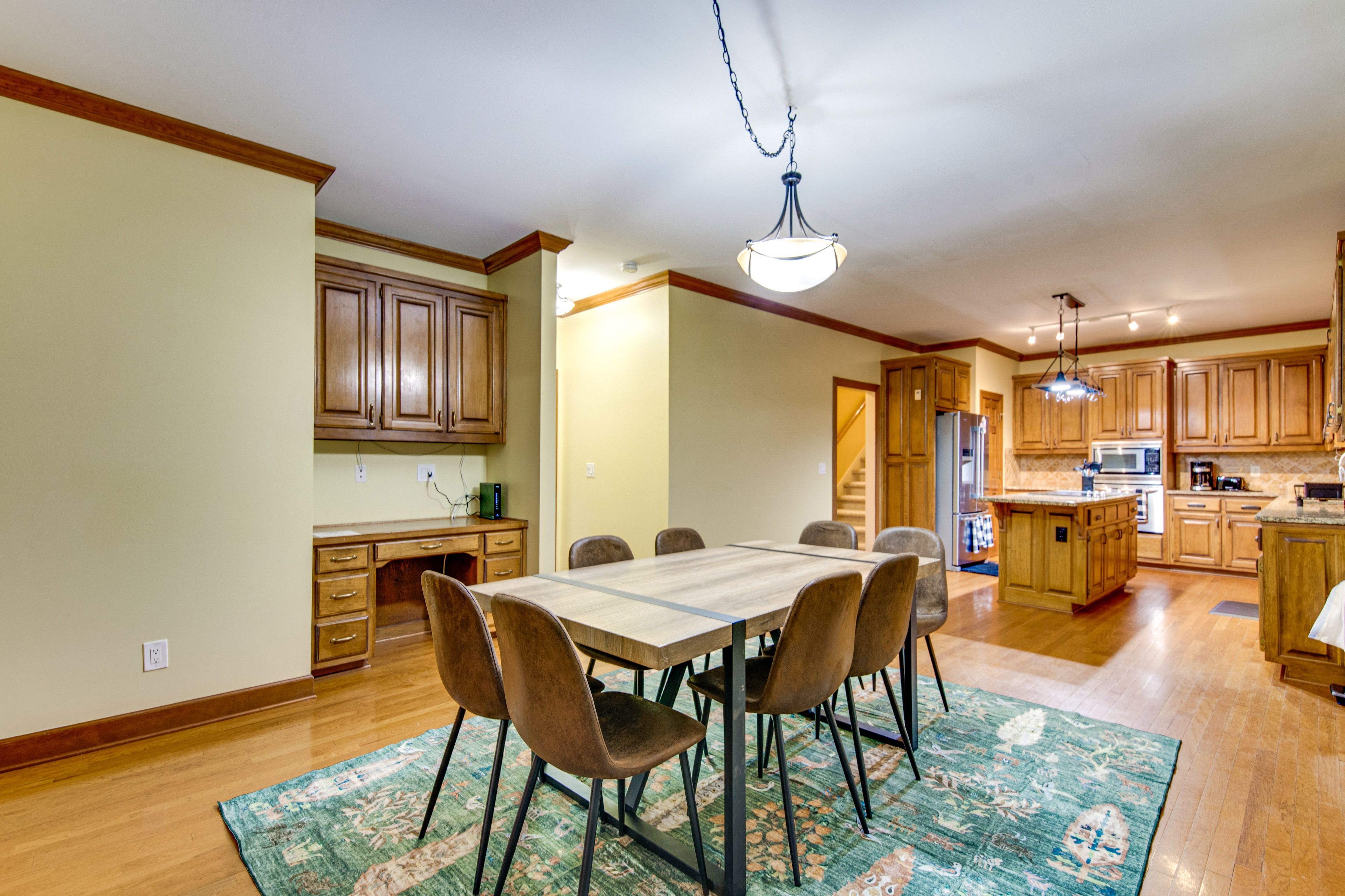 Dining Area | 1st Floor