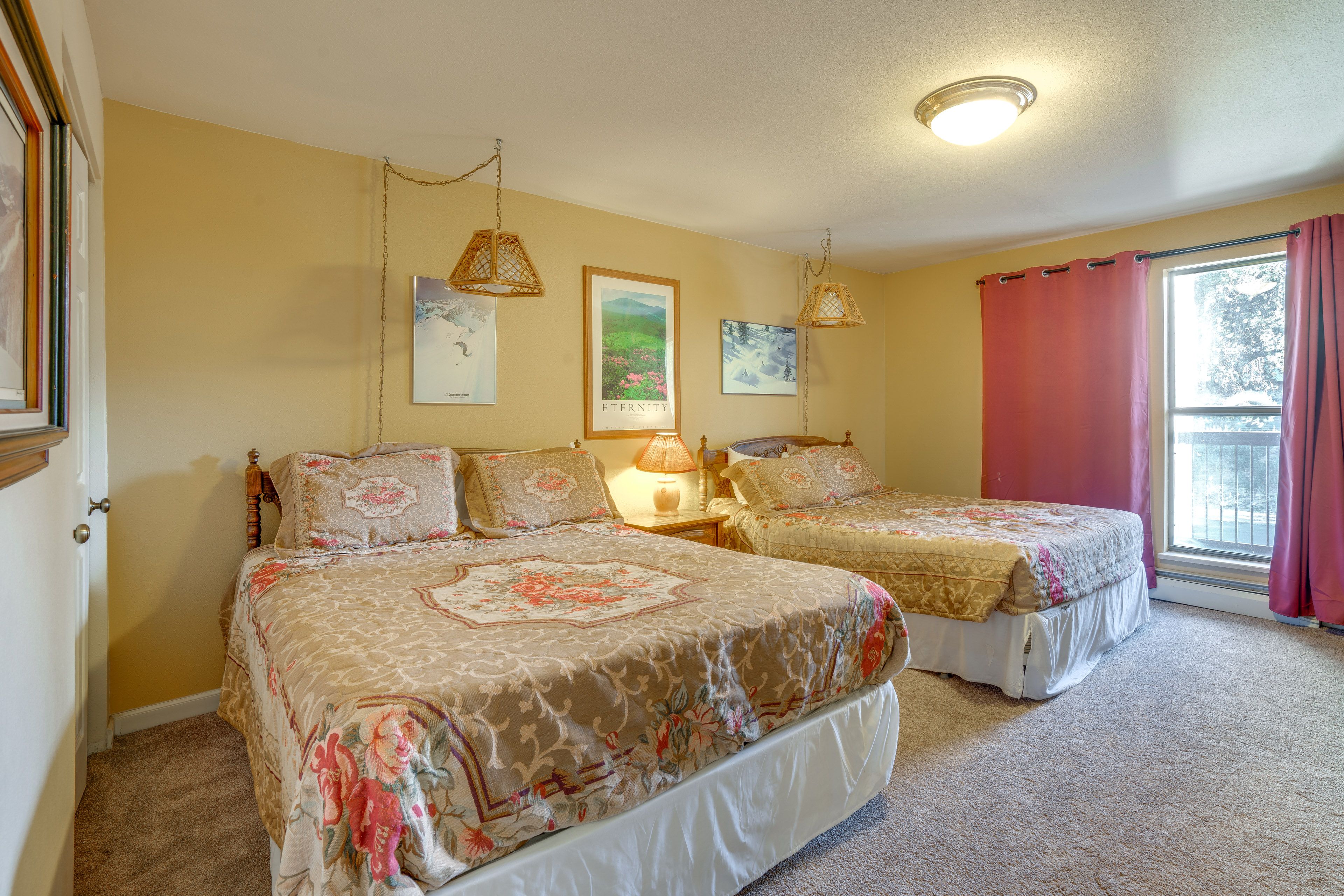 Bedroom 2 | 2 Queen Beds