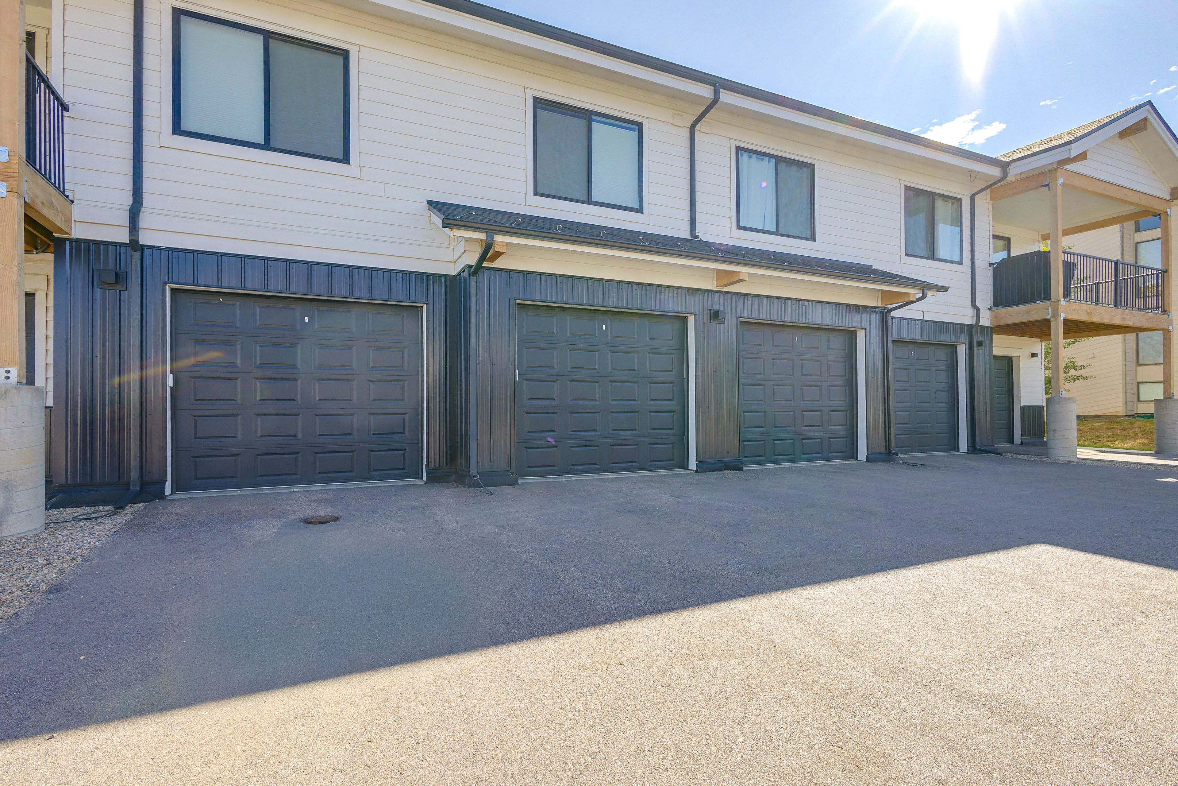 Garage/In Front of Garage | 2 Vehicles | Community Parking Lot