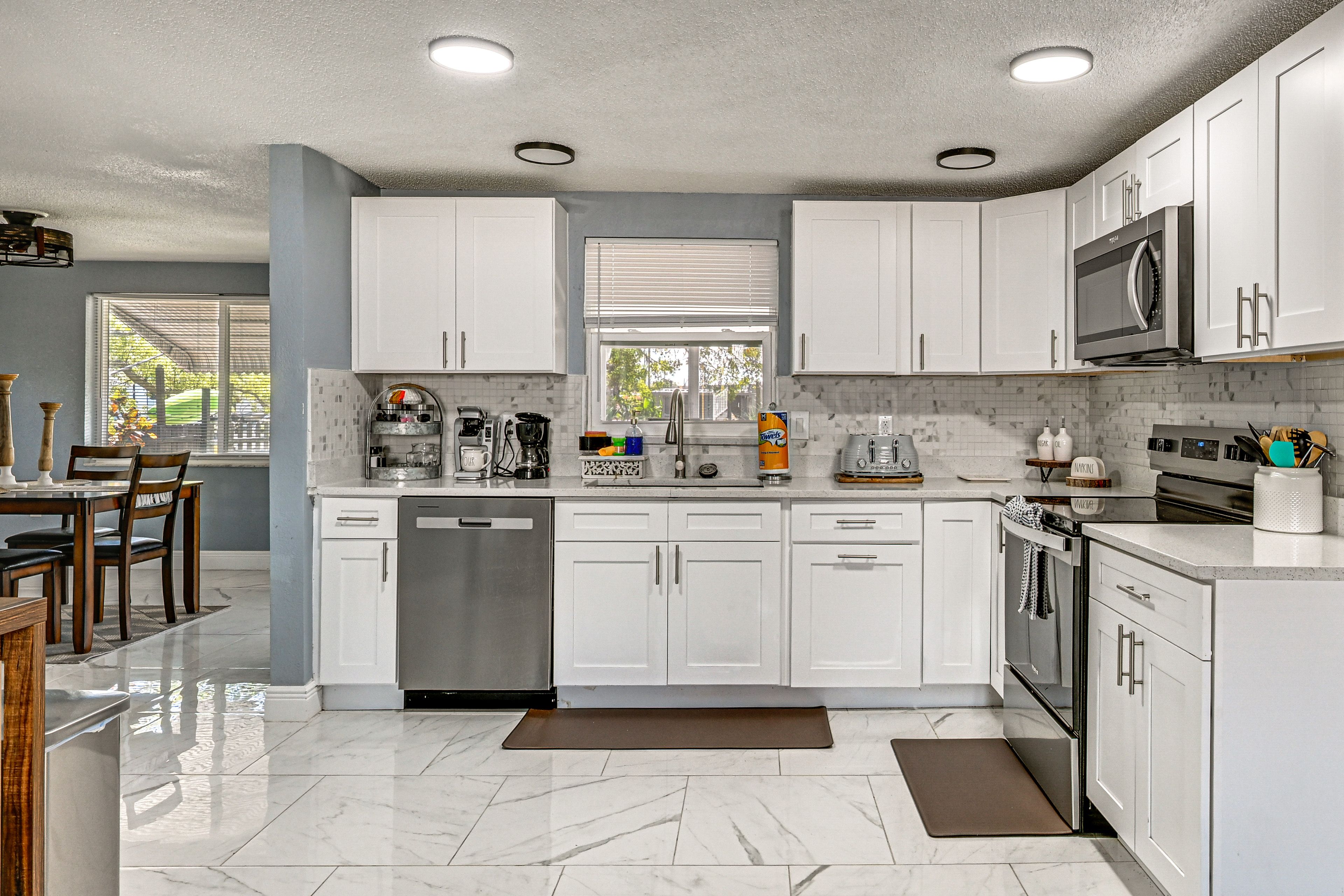 Kitchen | Open Interior | Central Heating & A/C