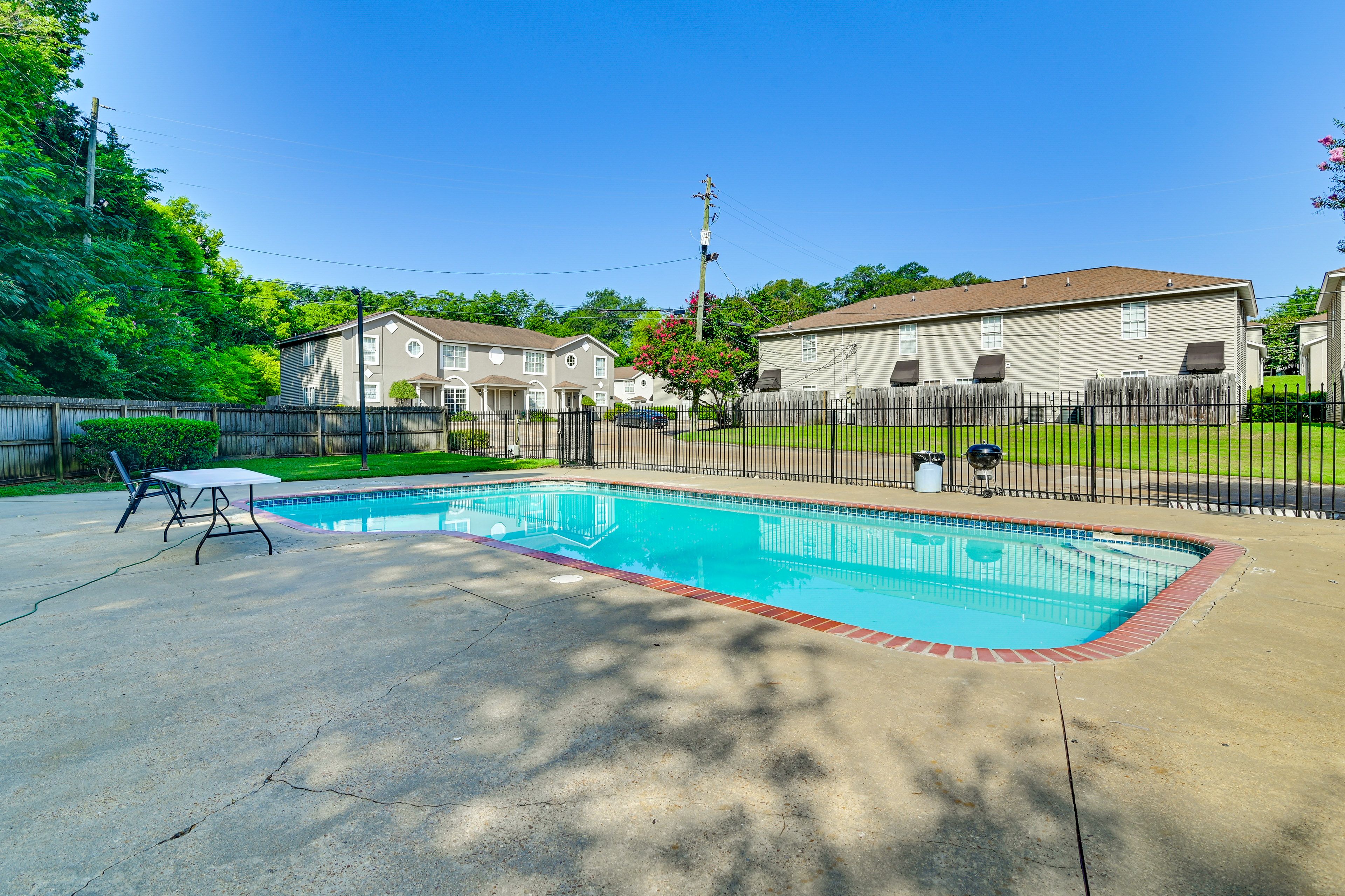 Glenn Hollow Community Amenities