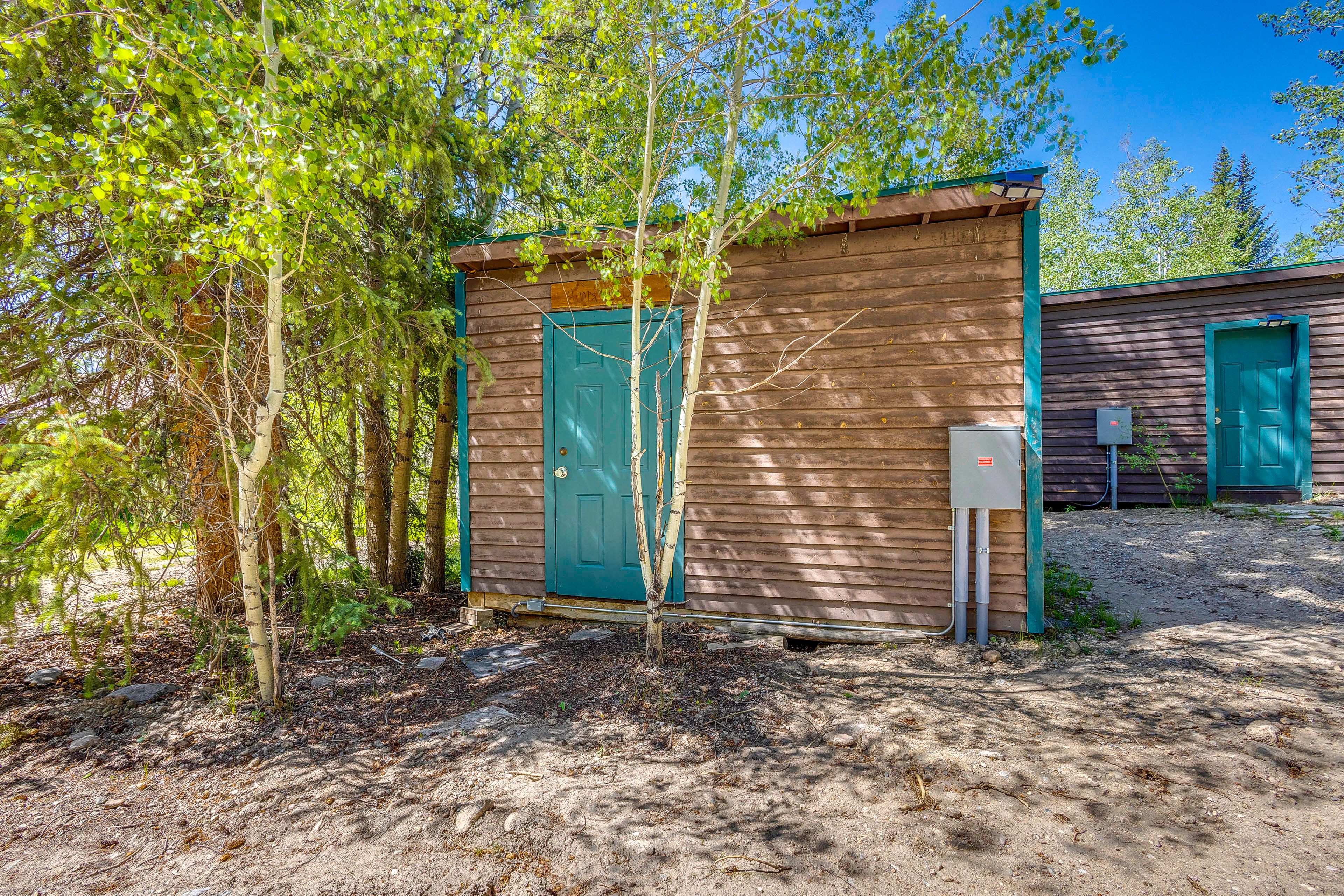 Bunkhouse Exterior