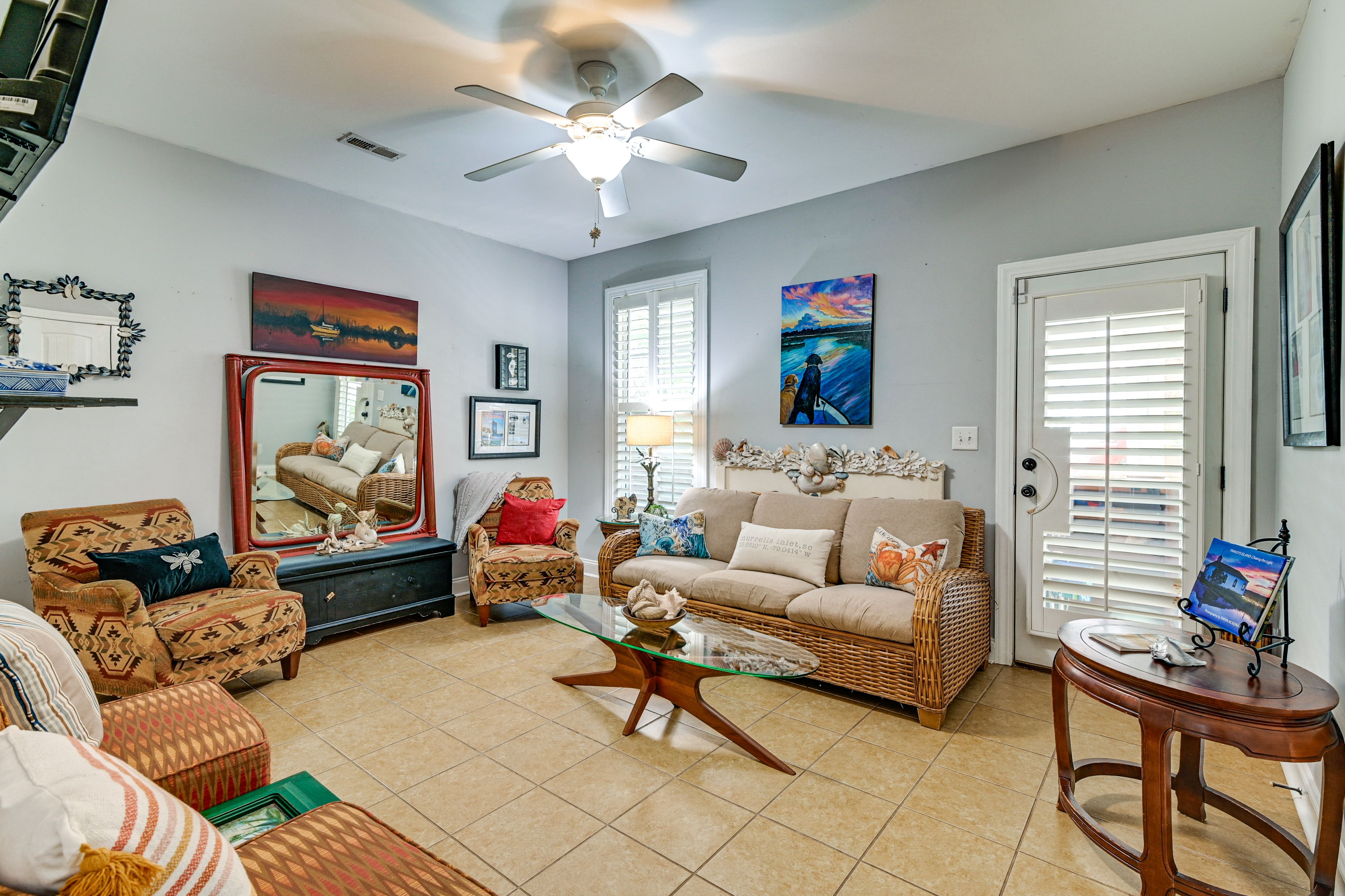Living Area | Sleeper Sofa
