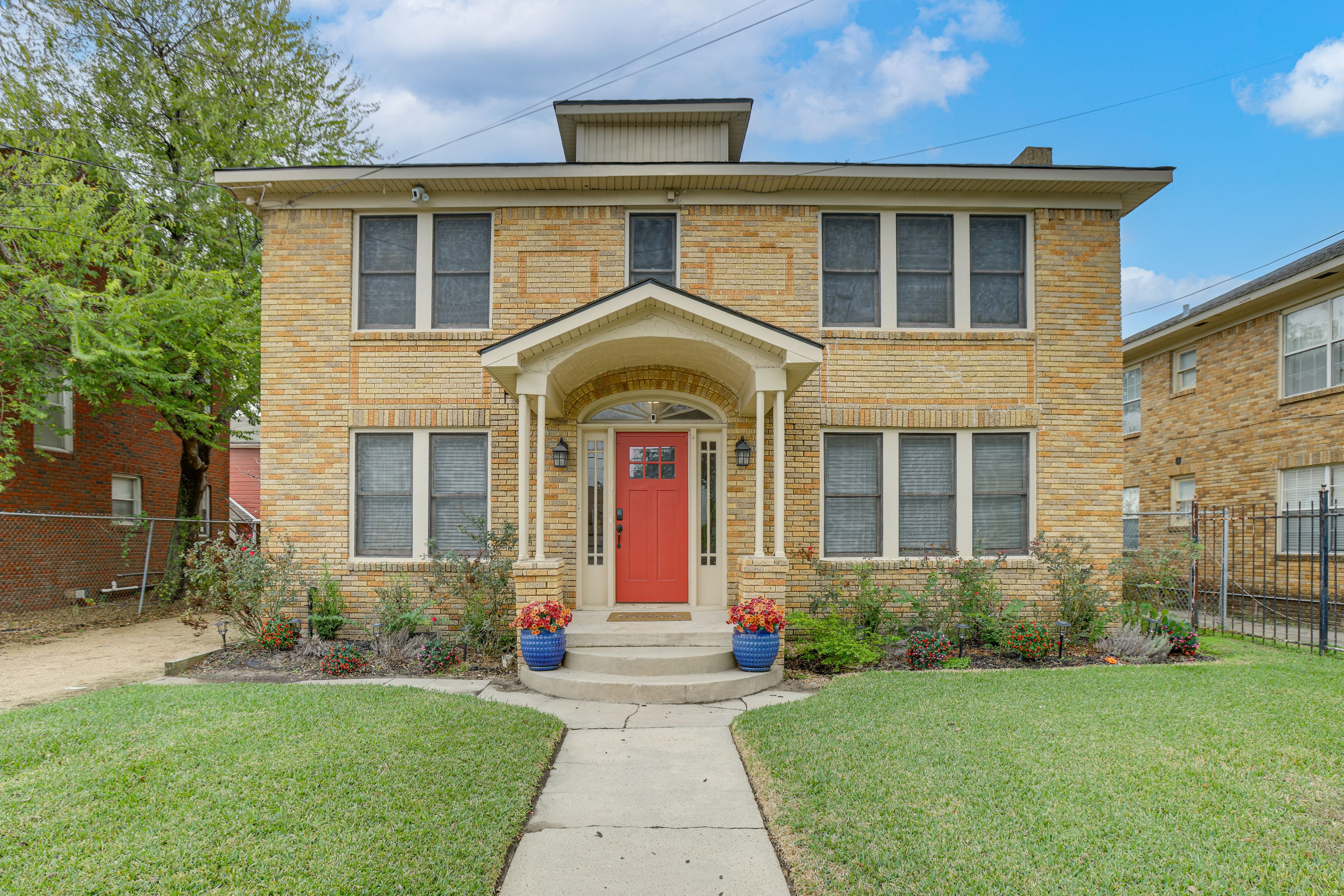 Houston Vacation Rental | 4BR | 2BA | 3,600 Sq Ft