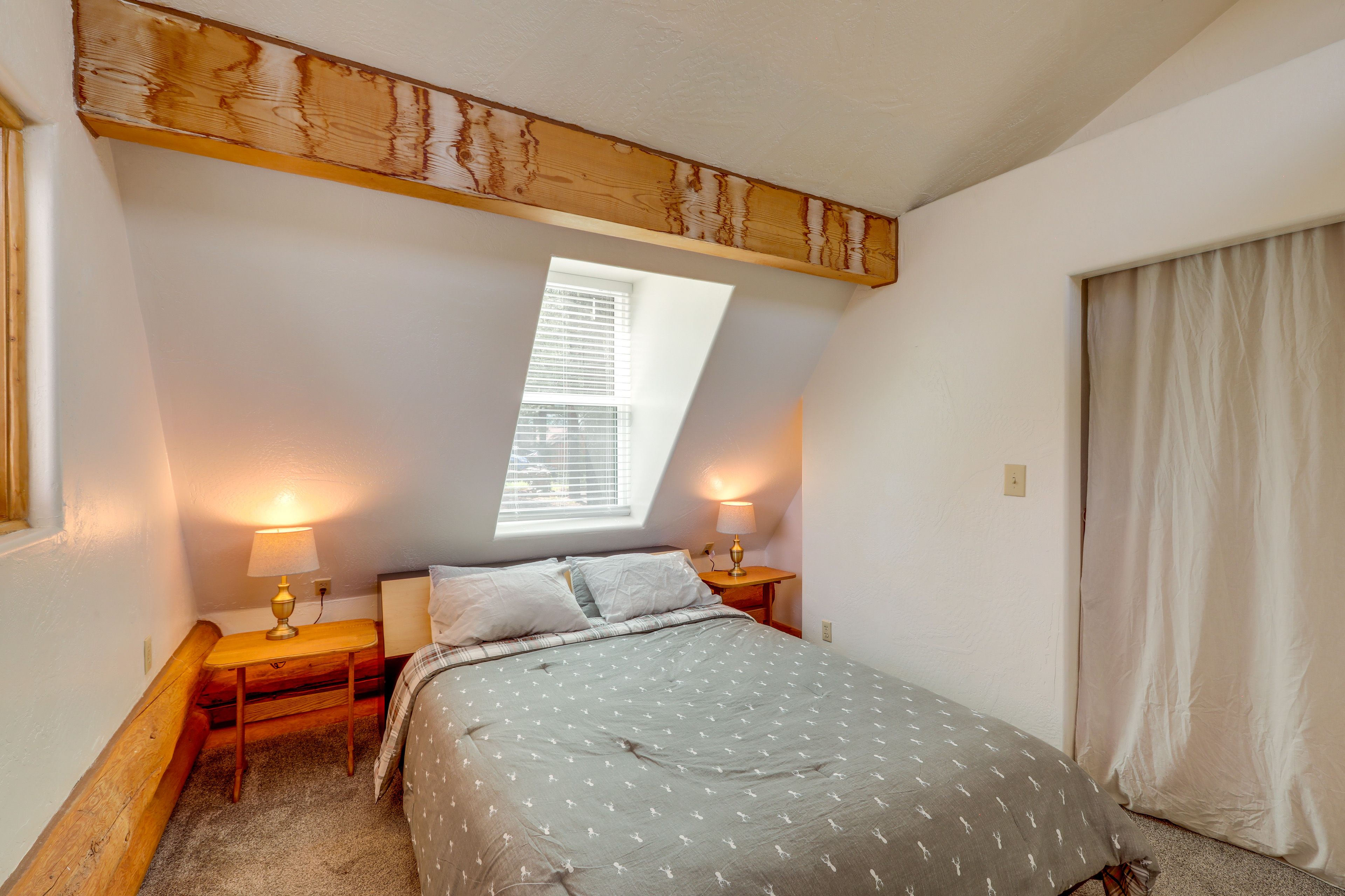 Bedroom 3 | Queen Bed | 2nd Floor