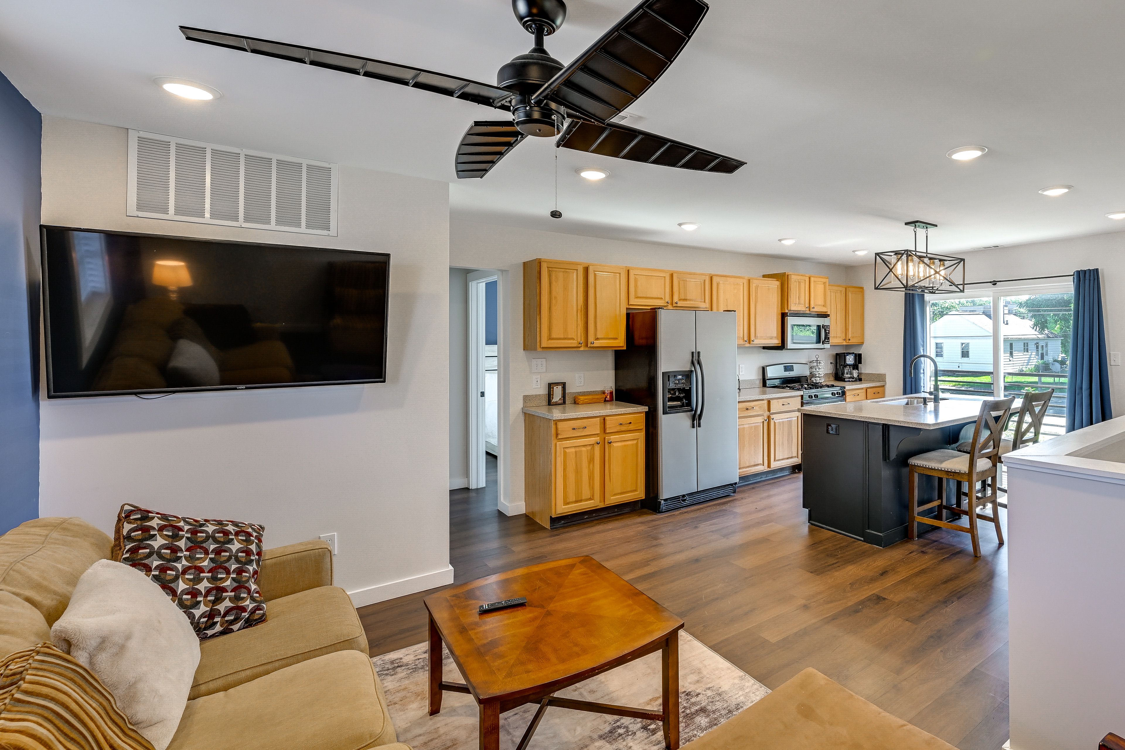 South Bend Vacation Rental | 1BR | 1BA | 720 Sq Ft