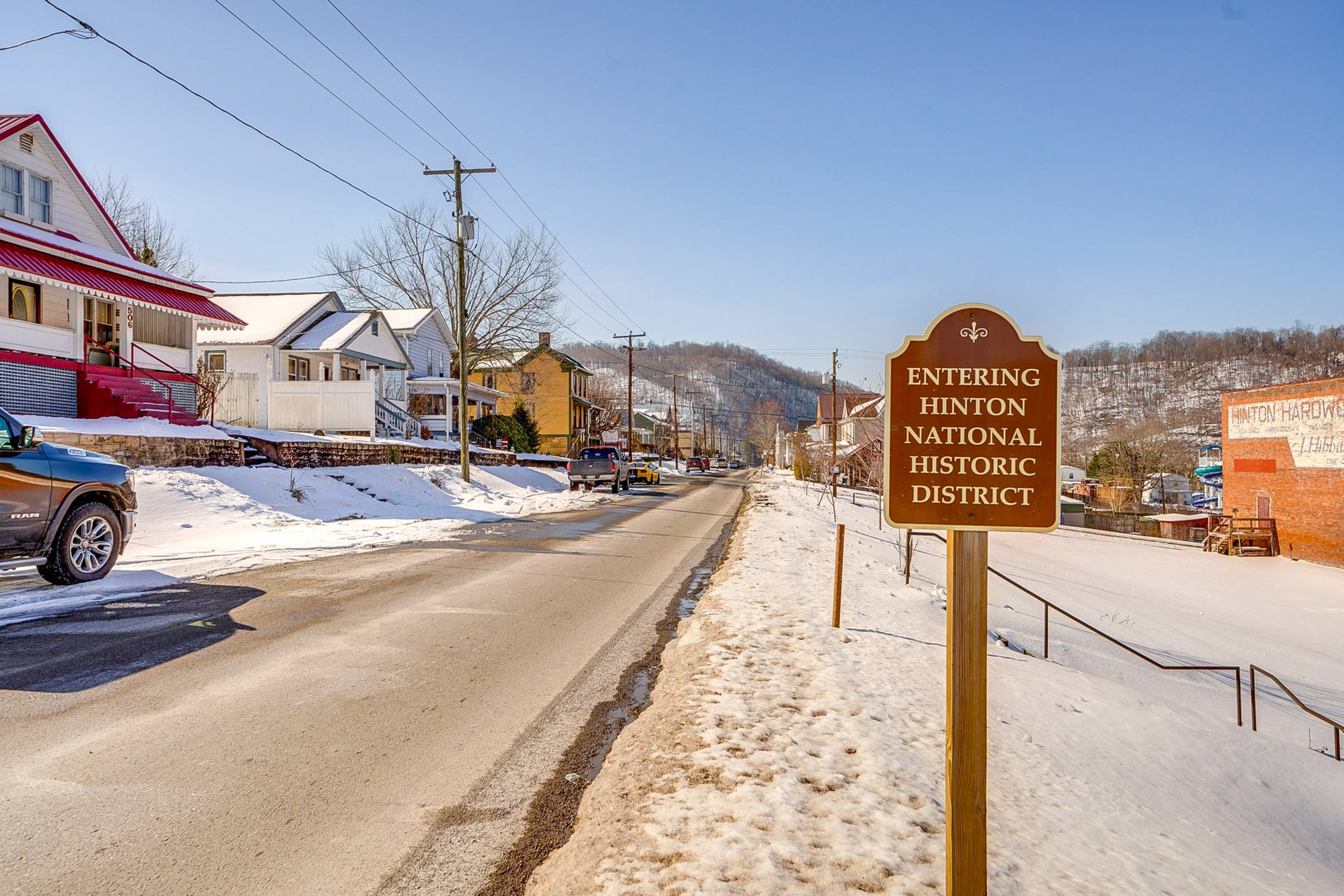 Surrounding Area | Walkable Neighborhood