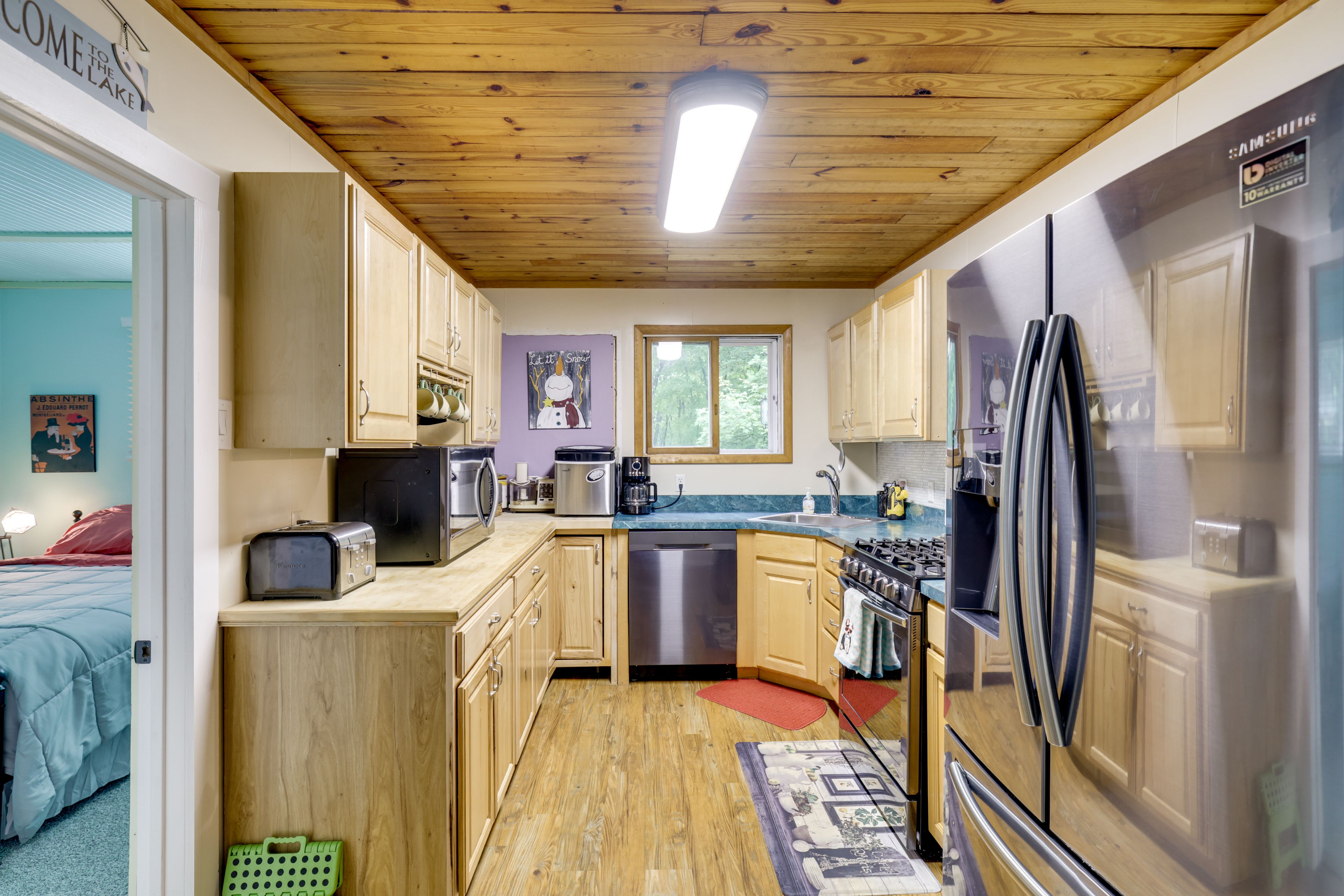 Kitchen | Main Level