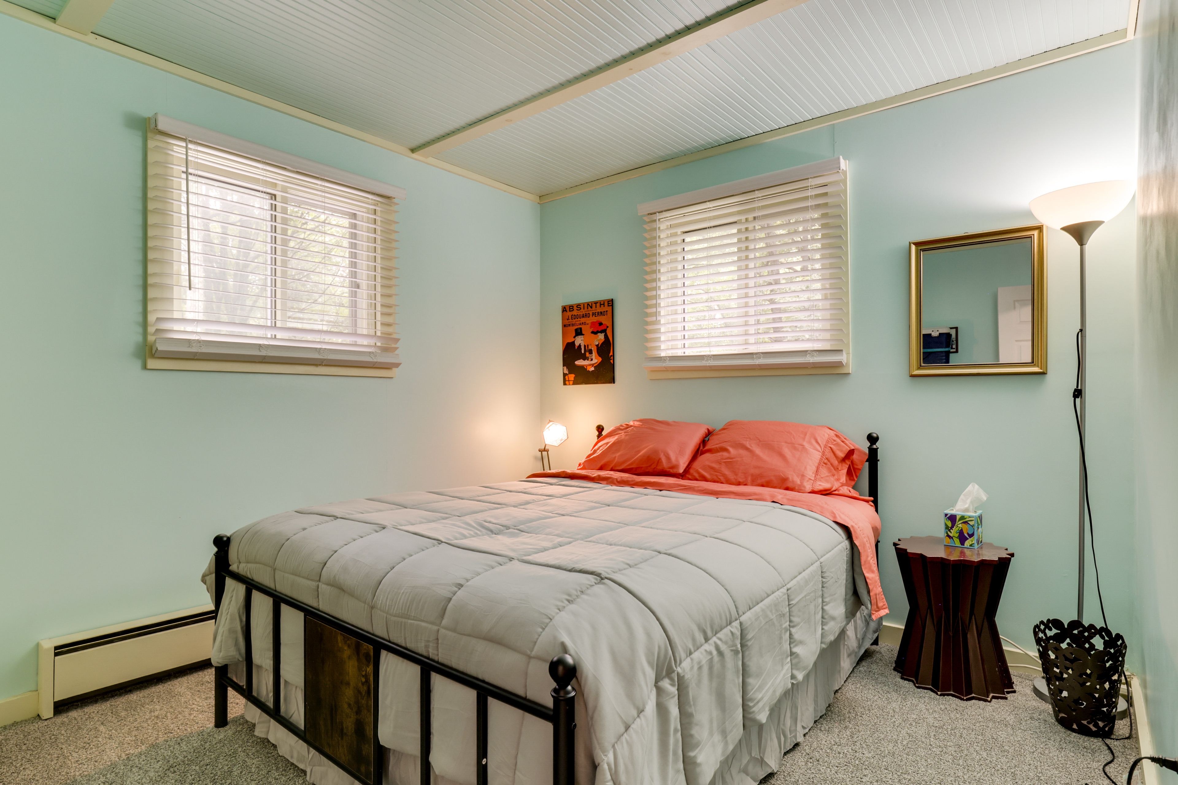 Bedroom 1 | Queen Bed | Main Level