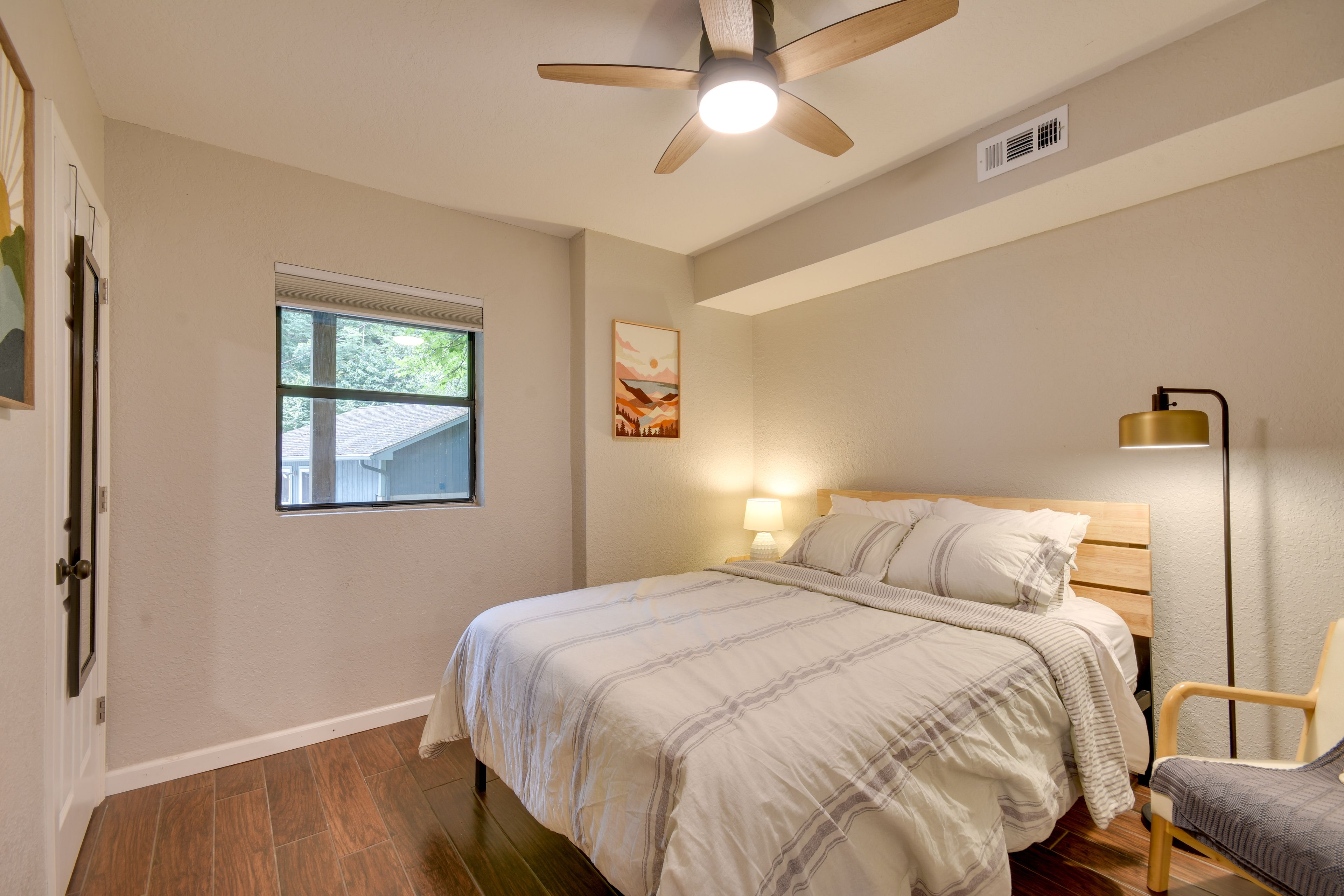 Bedroom 3 | Queen Bed | Lower Level