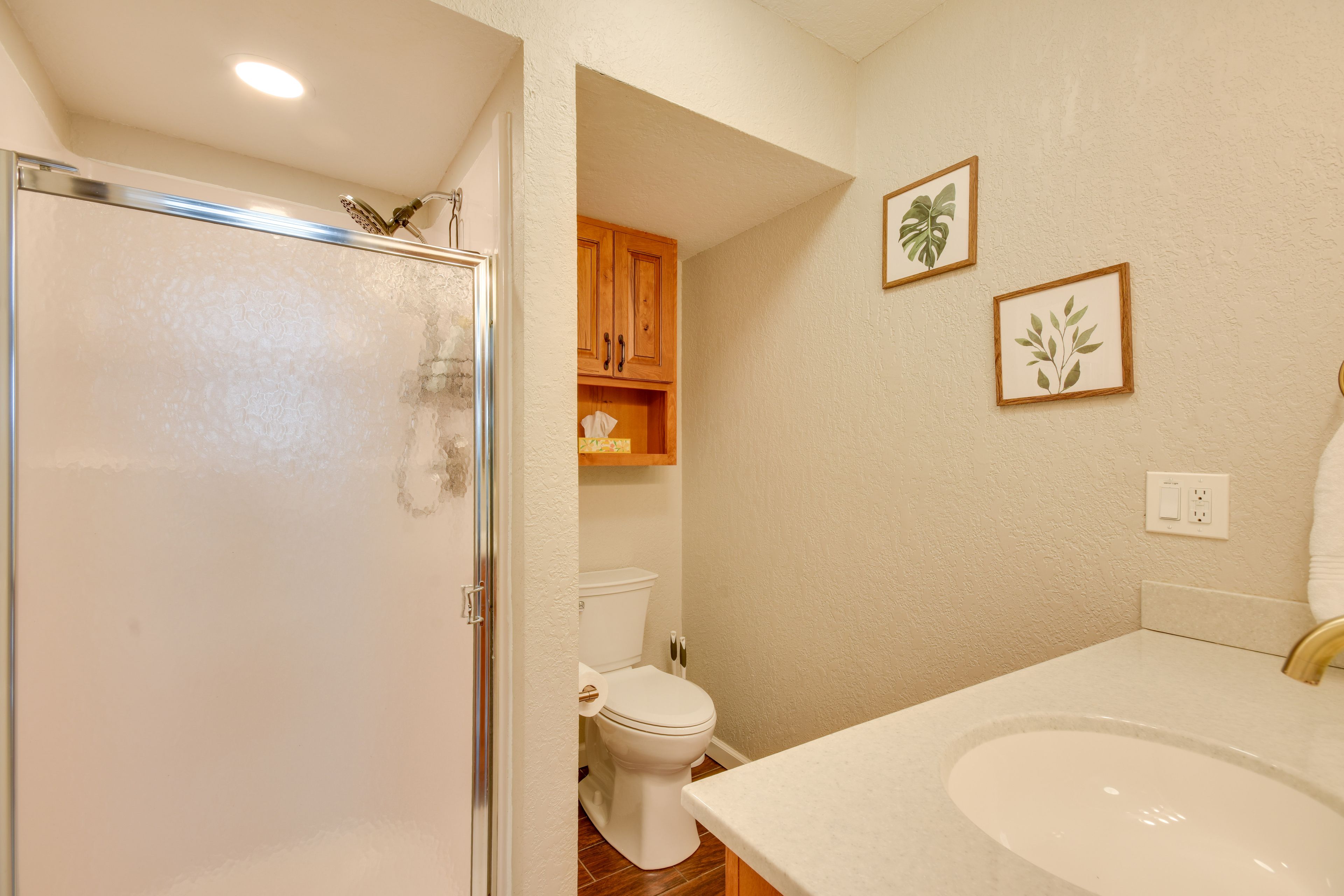 Bathroom | Lower Level