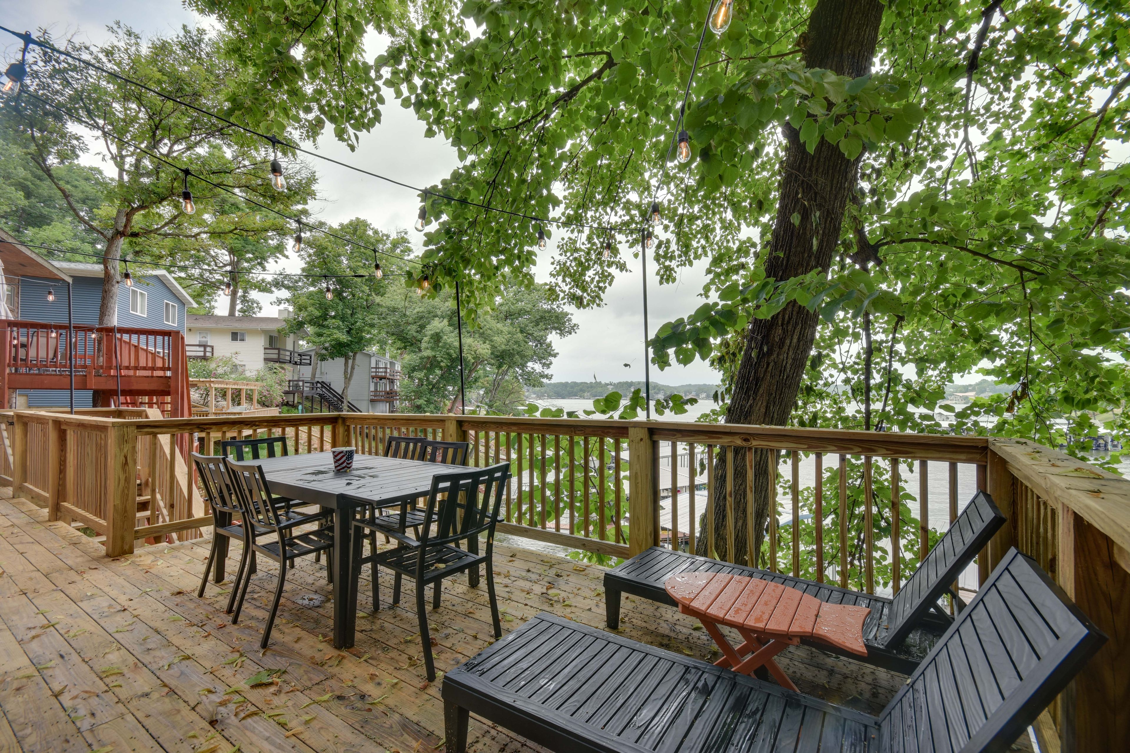 Deck