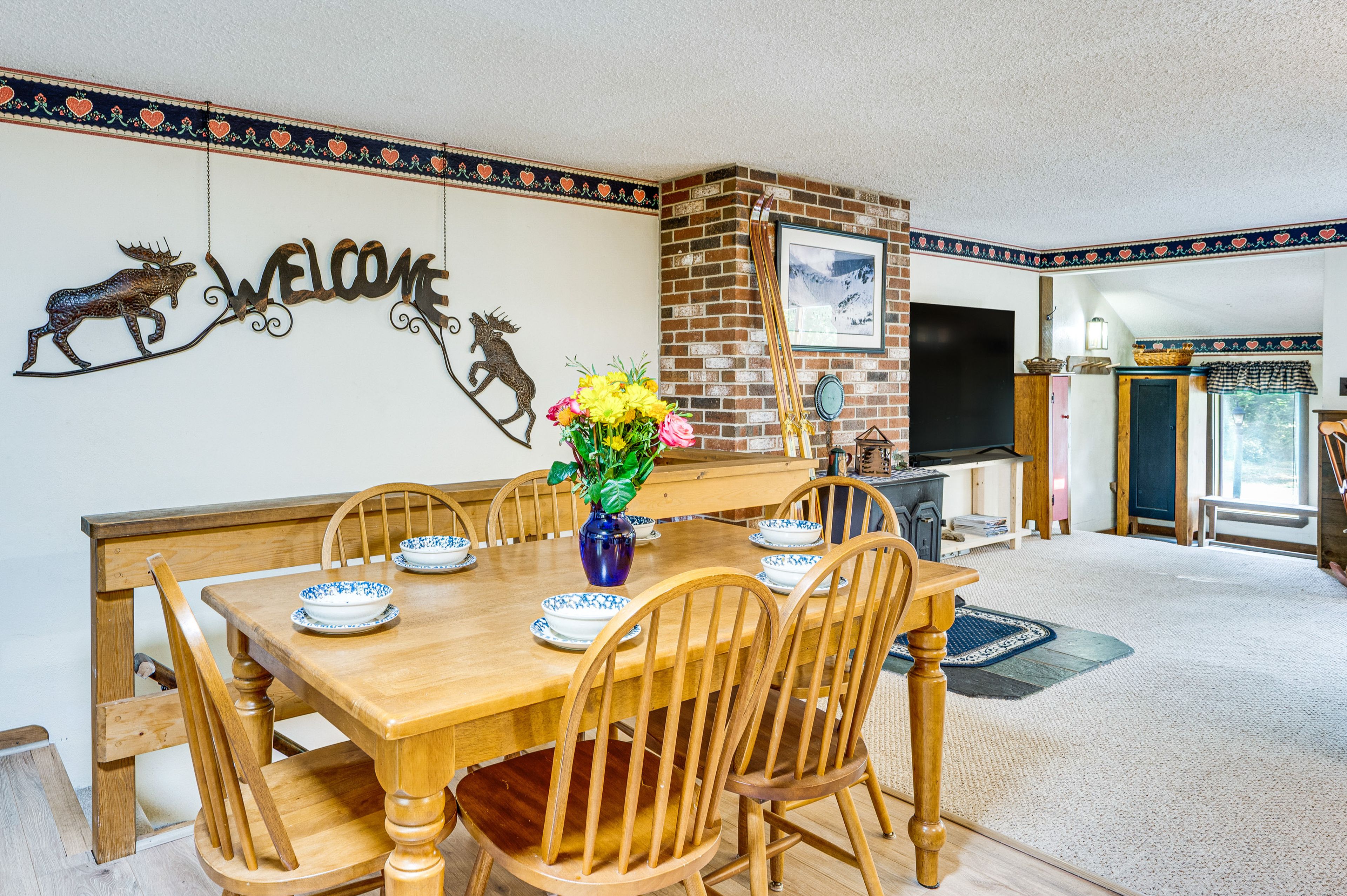 Dining Area | 1st Floor