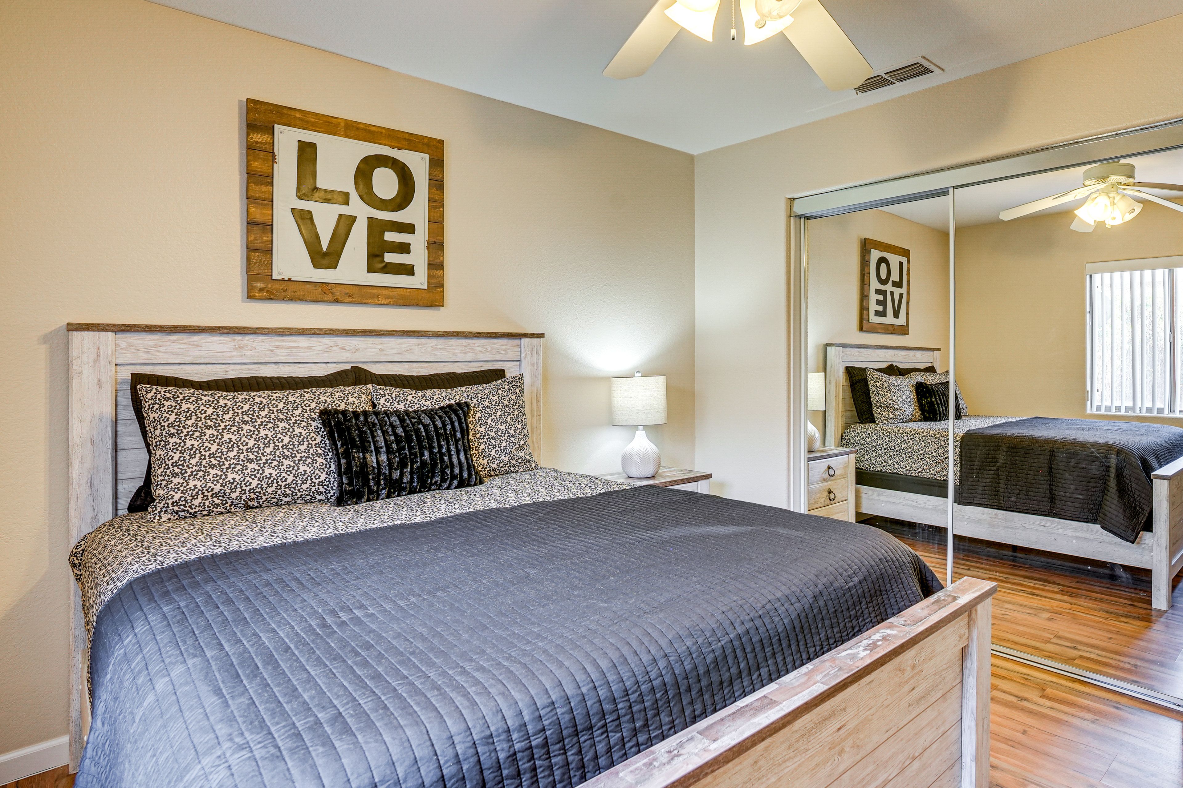 Bedroom 2 | Queen Bed