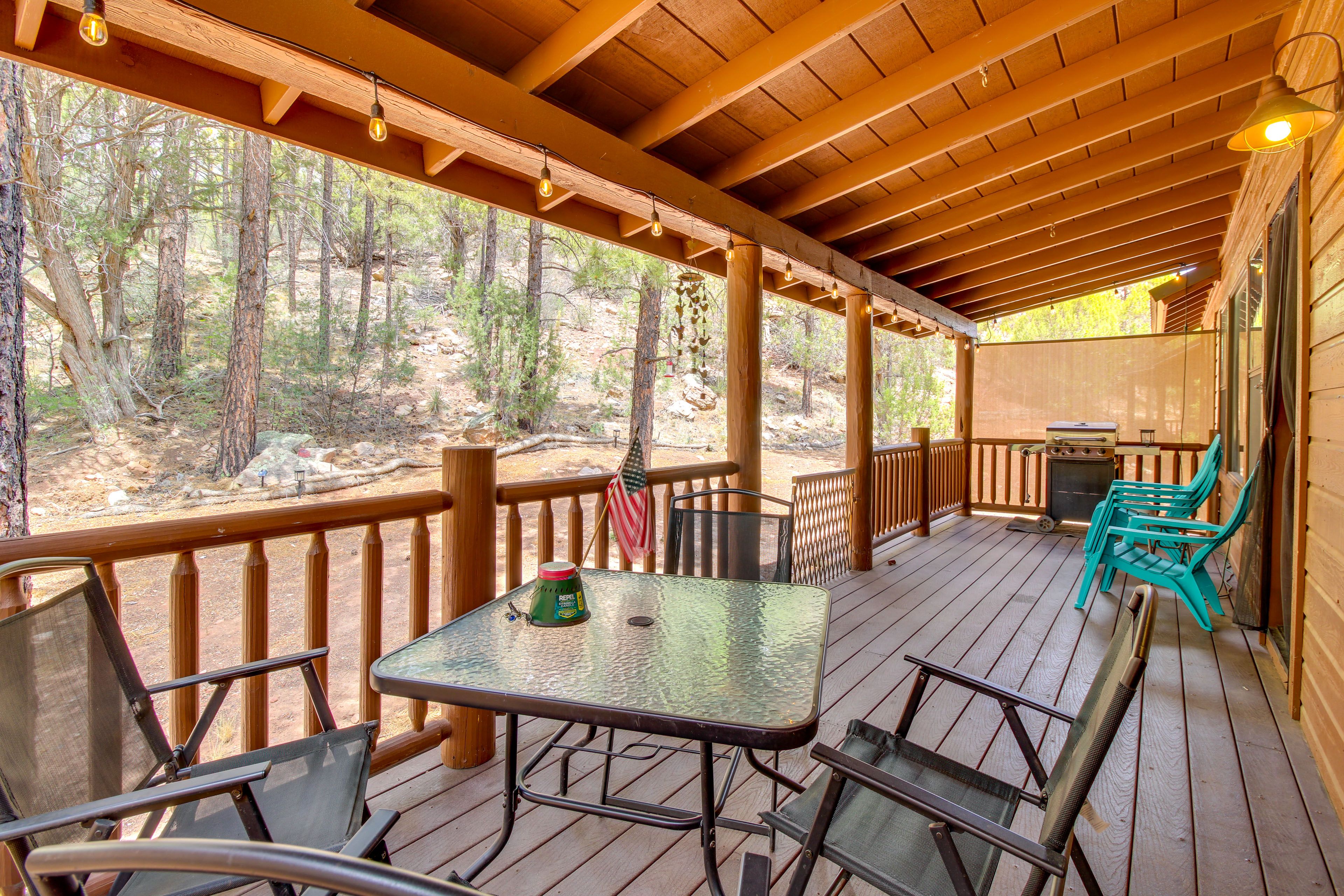 Show Low Vacation Rental | 2BR | 2BA | 1,176 Sq Ft