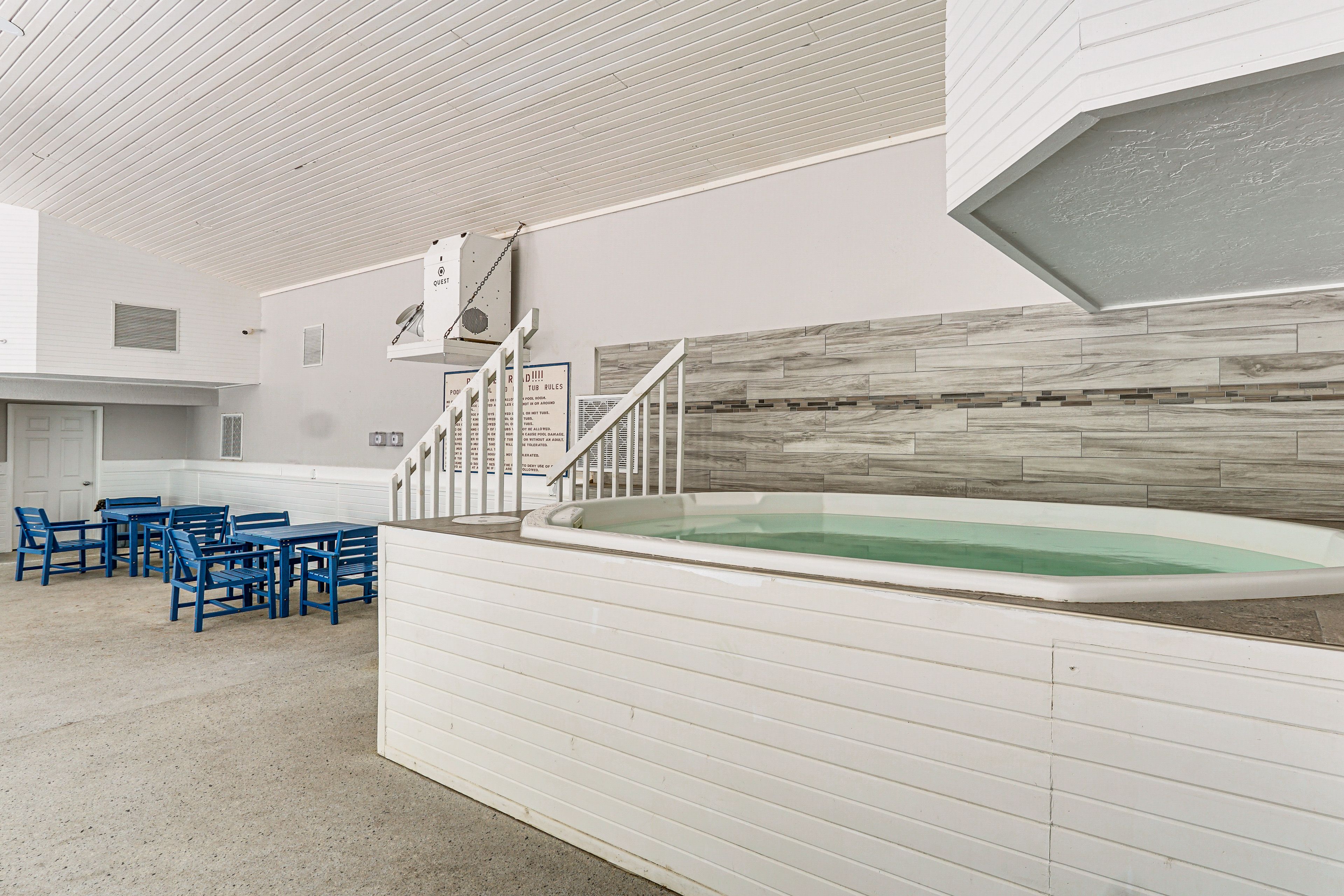 Southwood Shores | Community Indoor Hot Tub