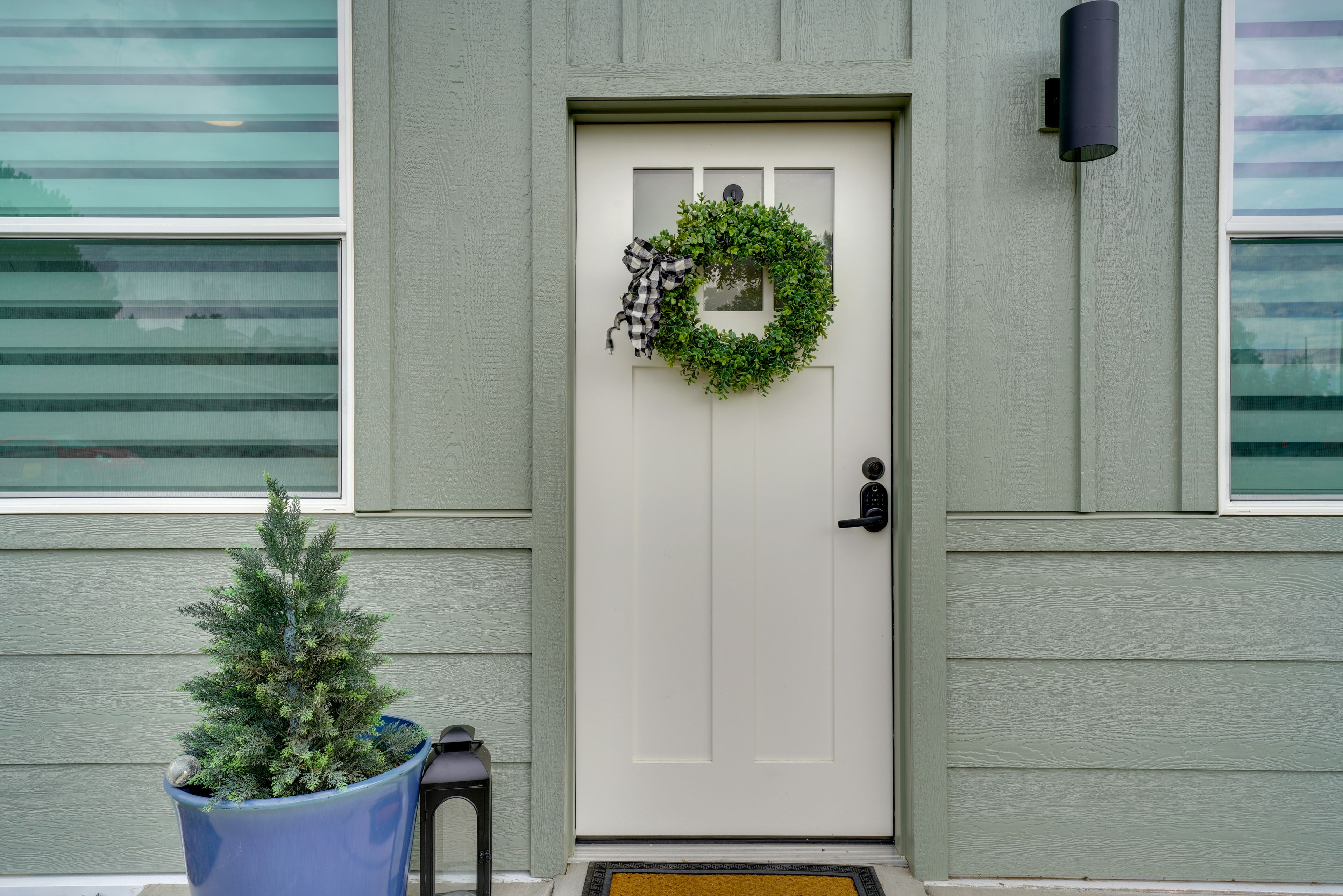 Entrance | Step-Free Access