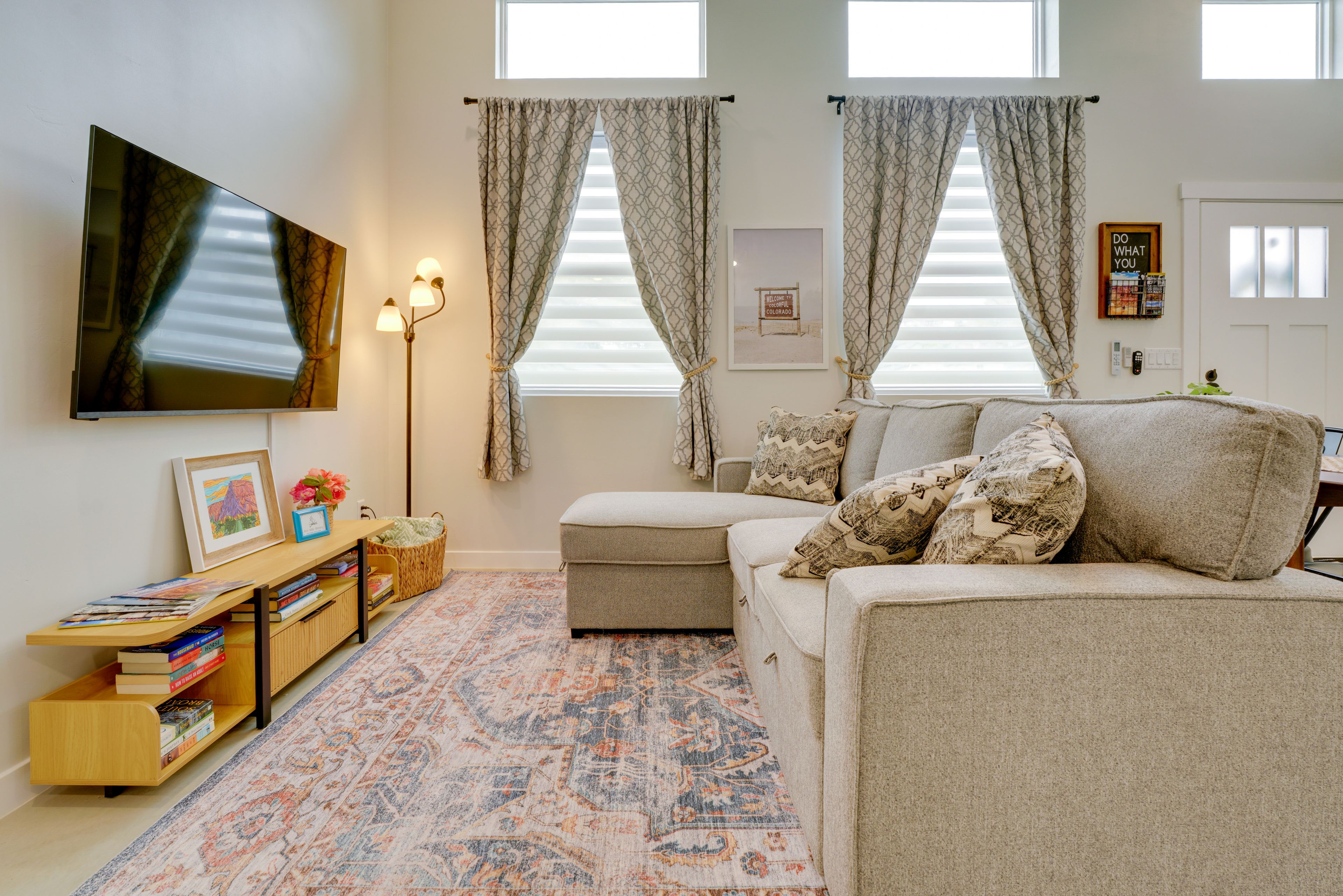 Living Room | Sleeper Sofa
