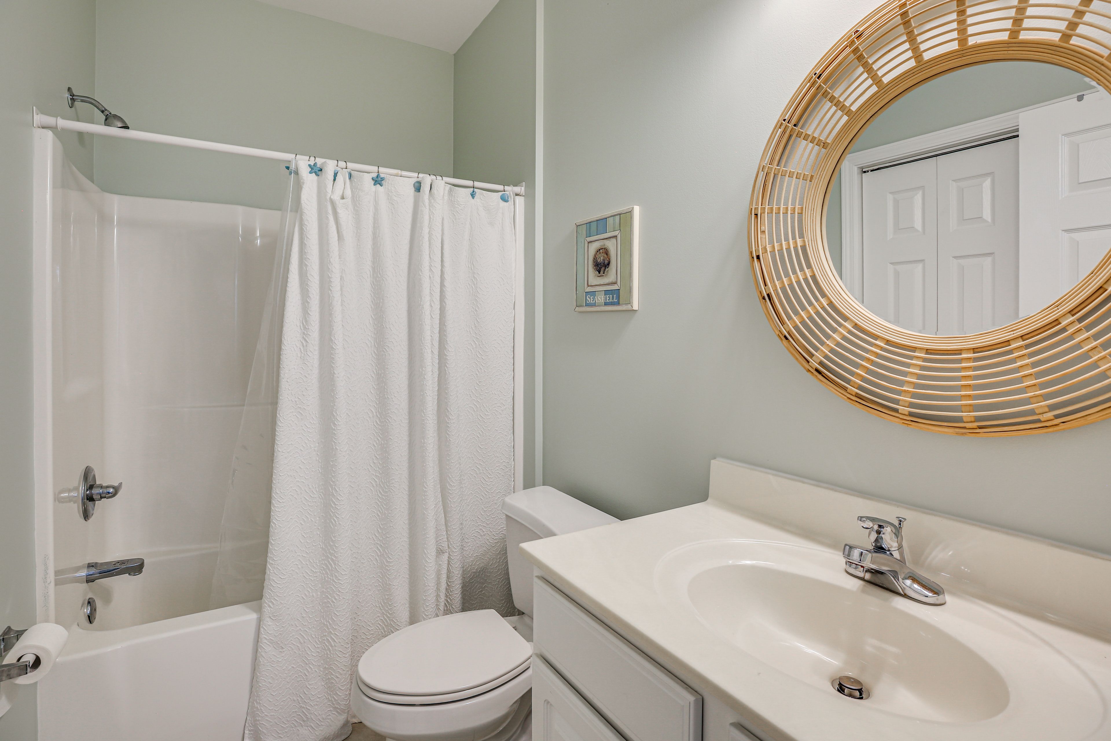 Unit A | Full Bathroom | Main Level
