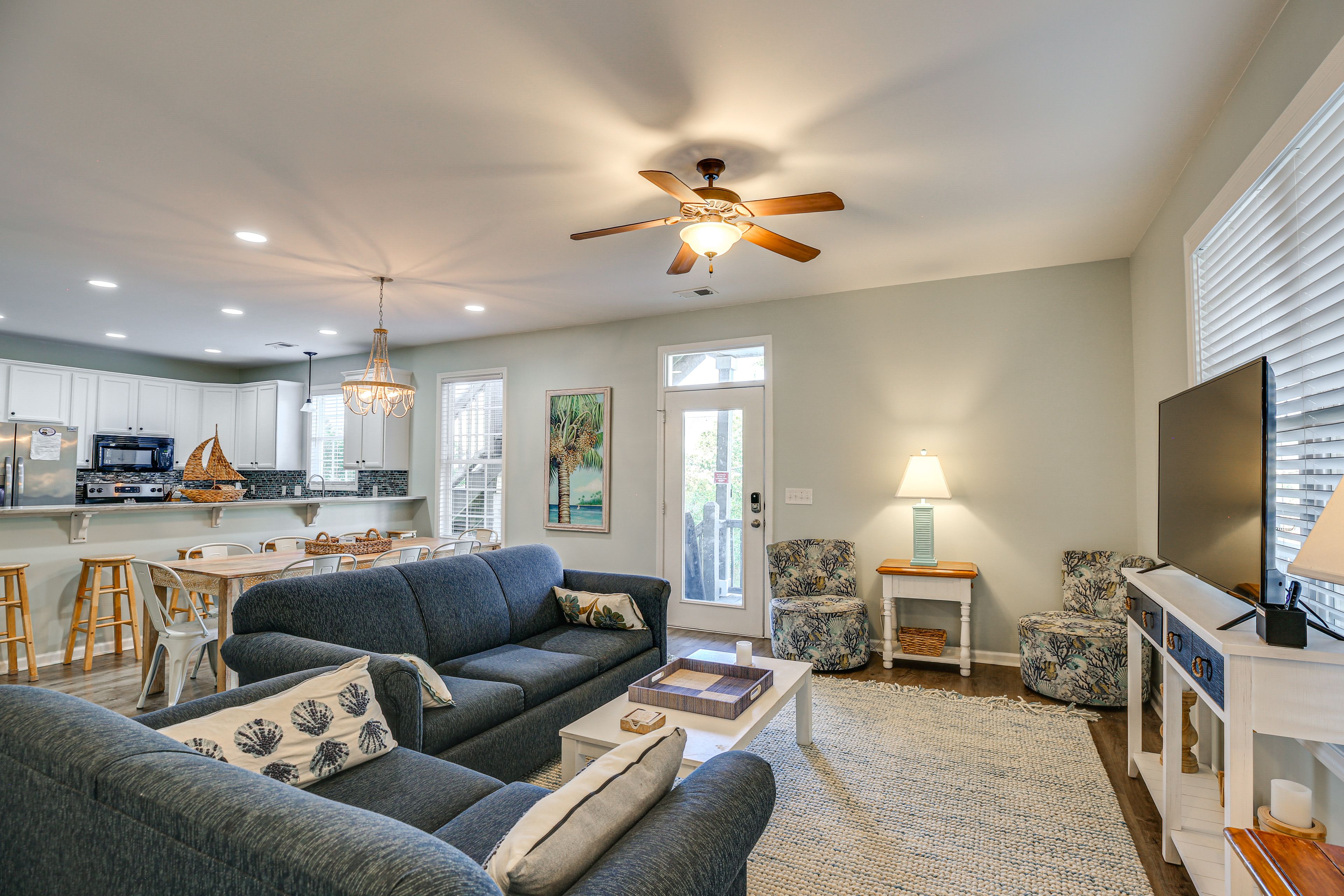 Unit A | Living Room | Queen Sleeper Sofa | Main Level