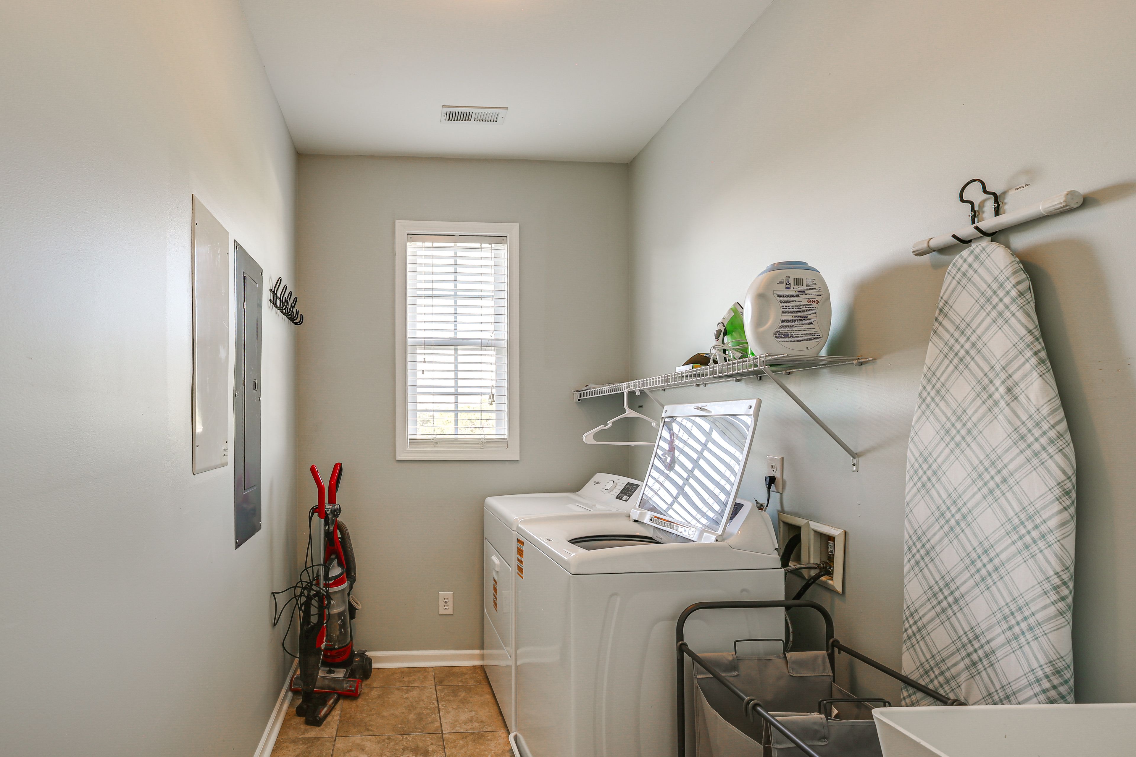 Unit B | Laundry Area | Upper Level