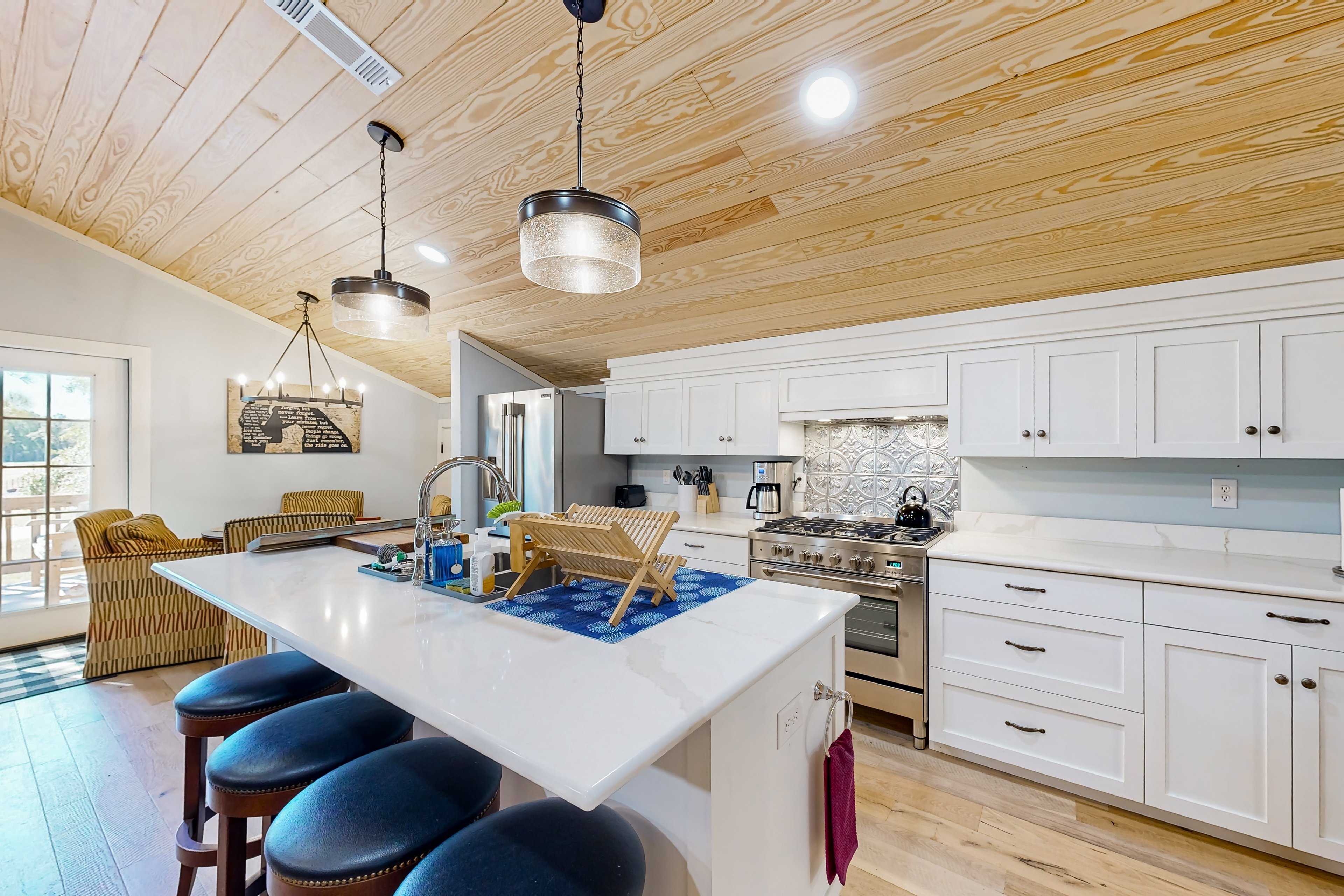 Barn Loft Interior | Open Floor Plan | Free WiFi | 2nd-Floor Unit