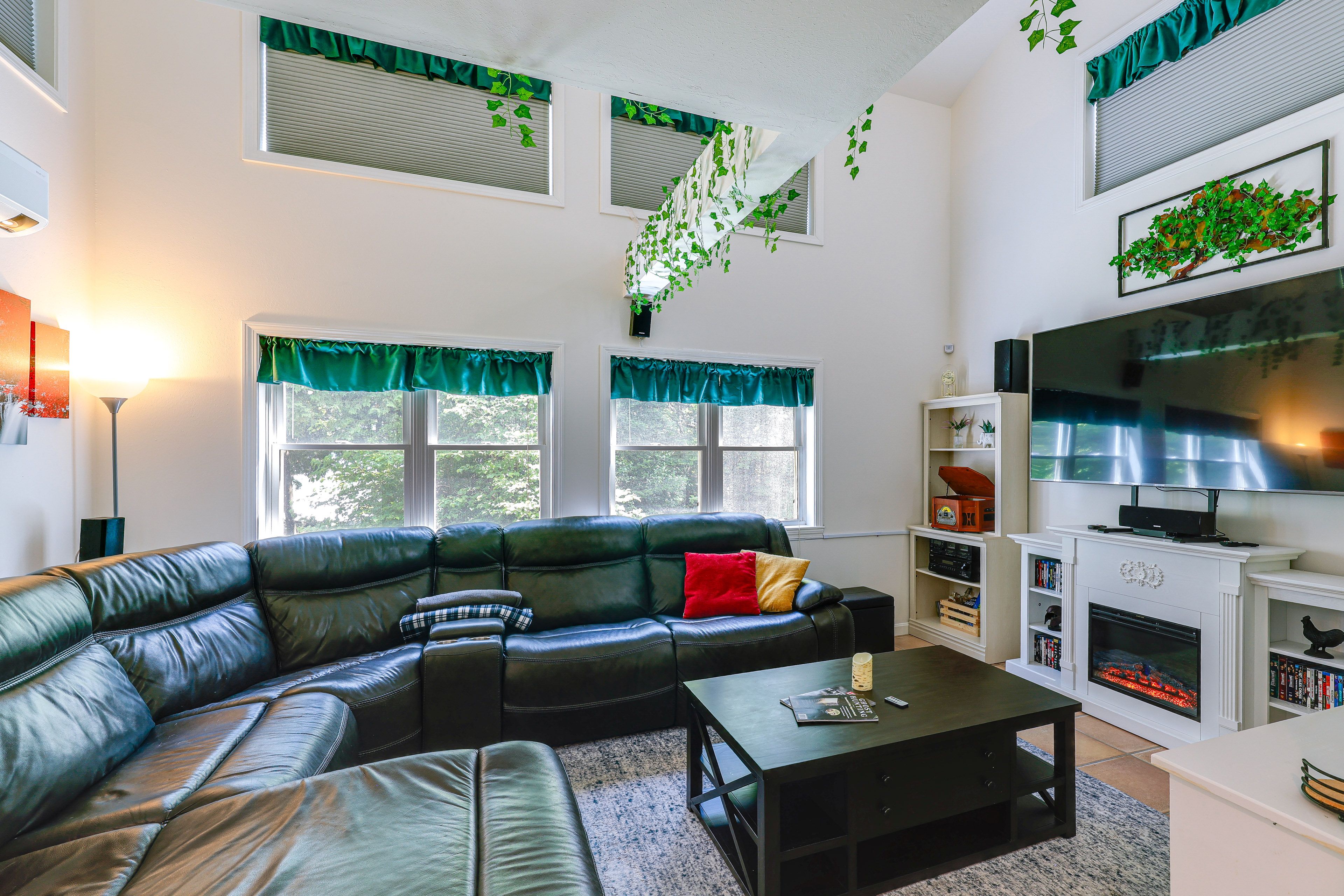 Living Room | 1st Floor