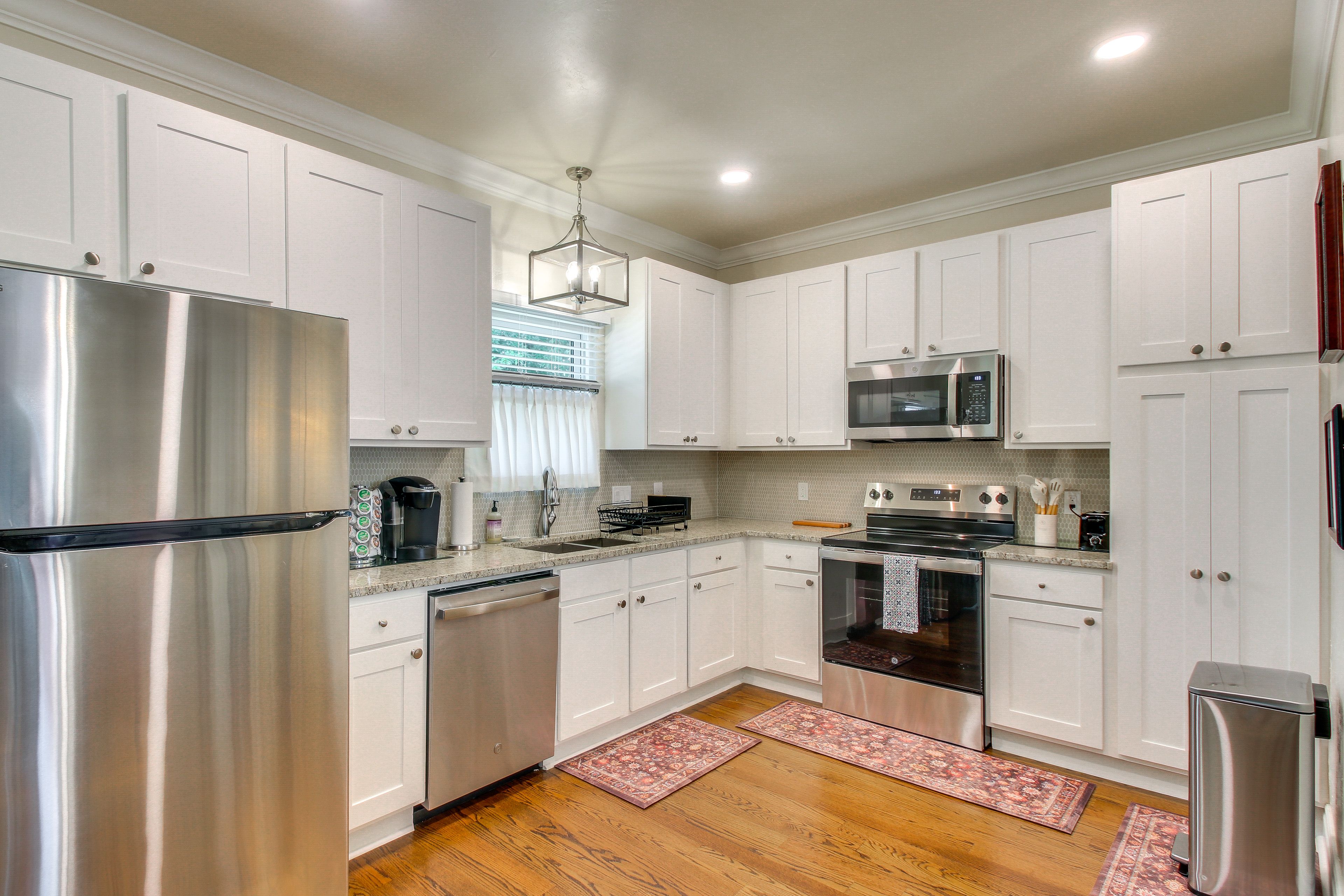 Studio | Kitchen
