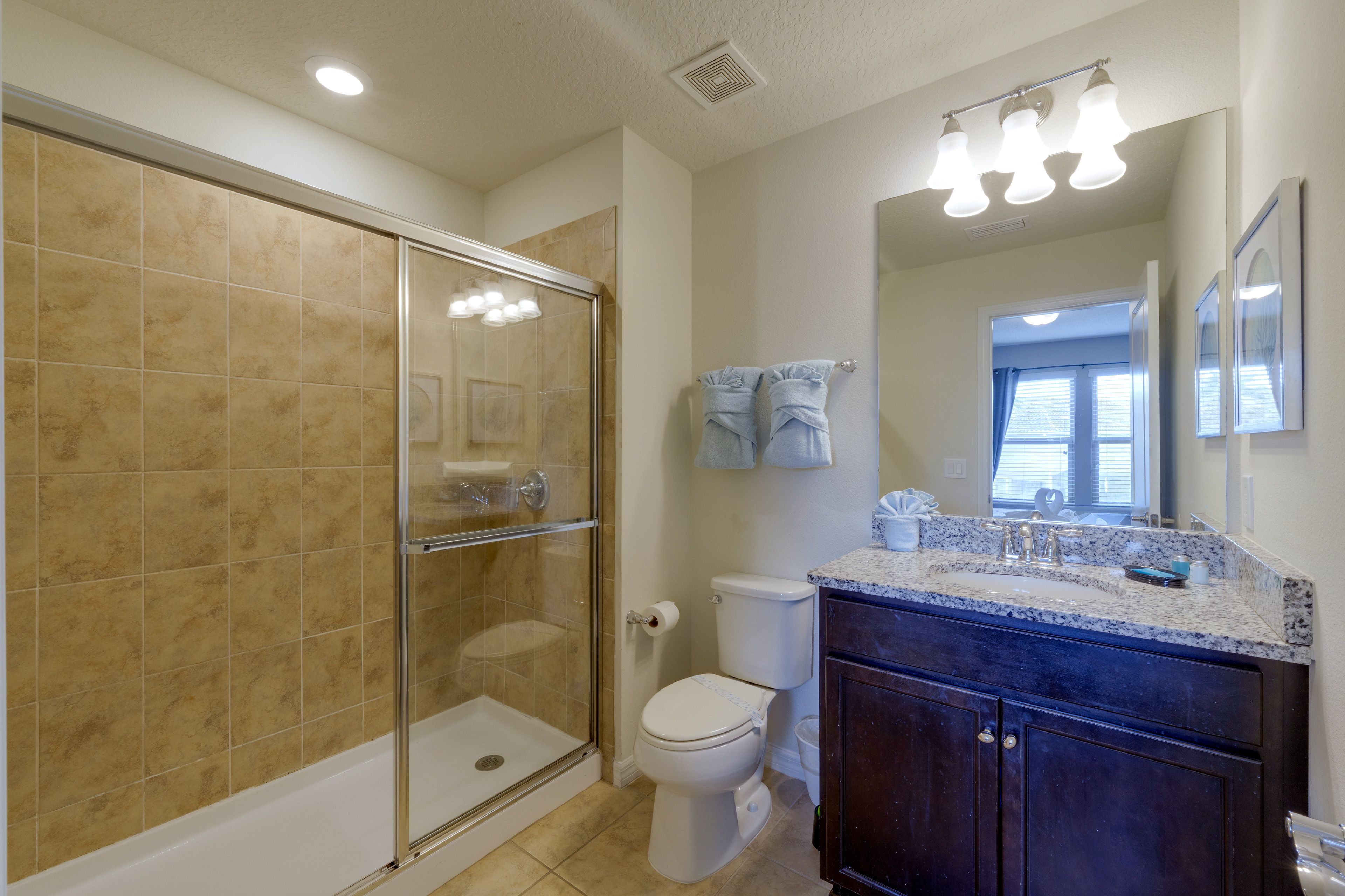 En-Suite Bathroom | 2nd Level