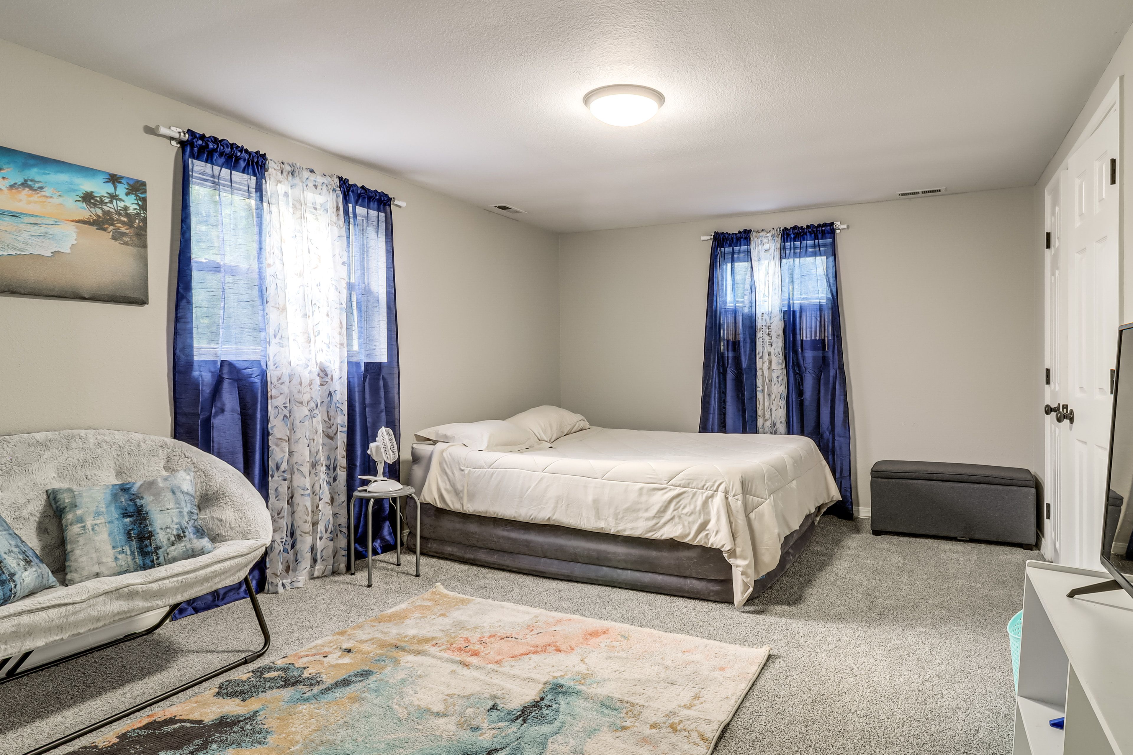 Bonus Room | Full Air Mattress | 2nd Floor