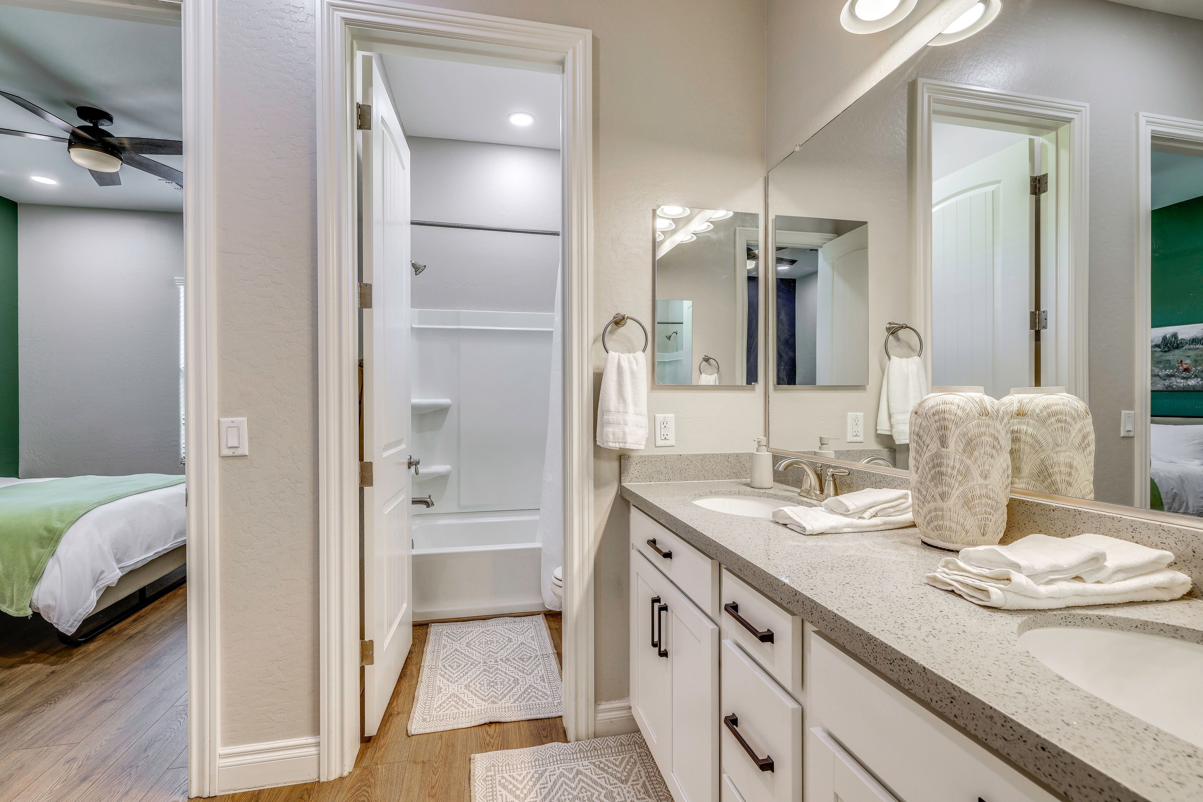 Full Bathroom
