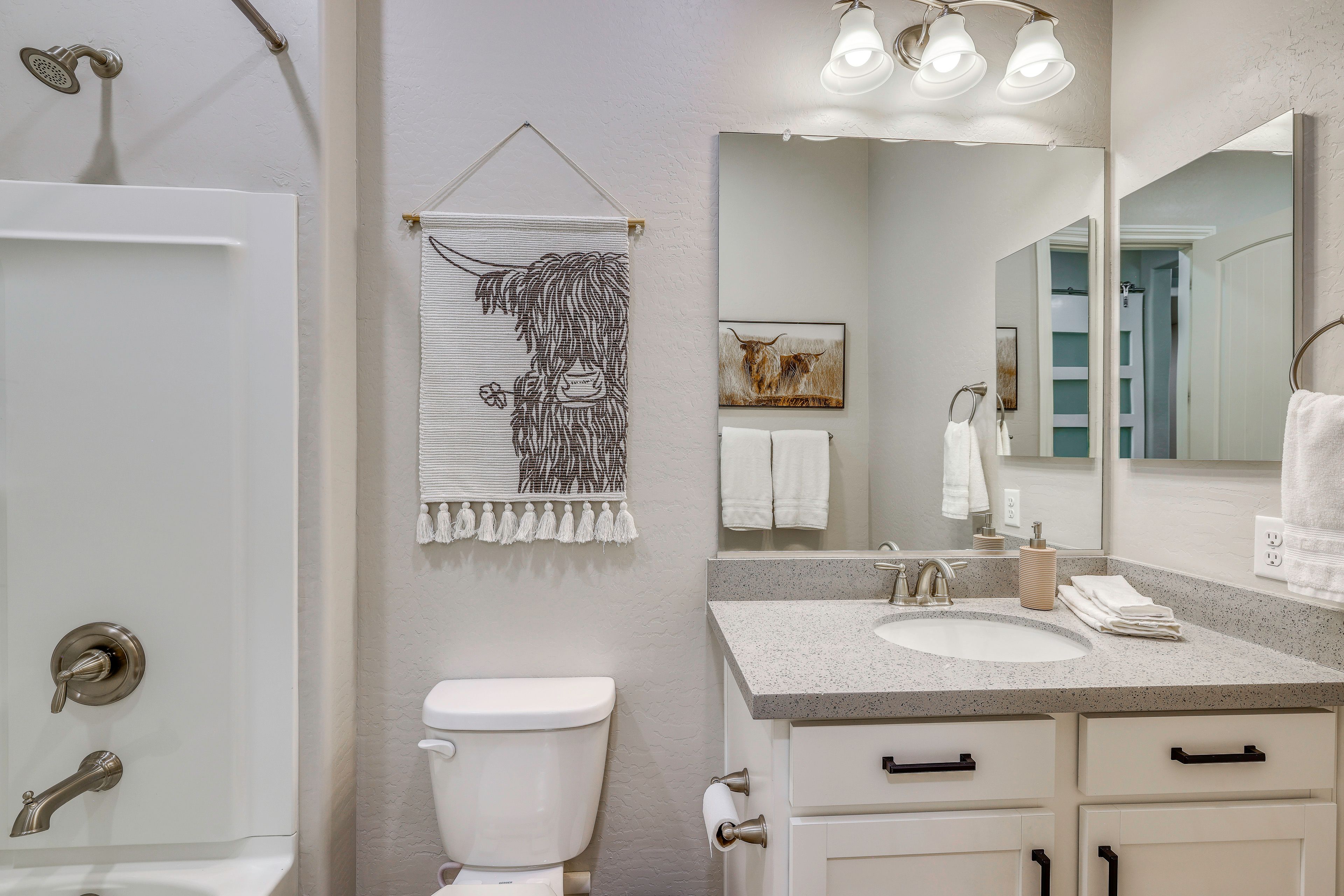 Full Bathroom