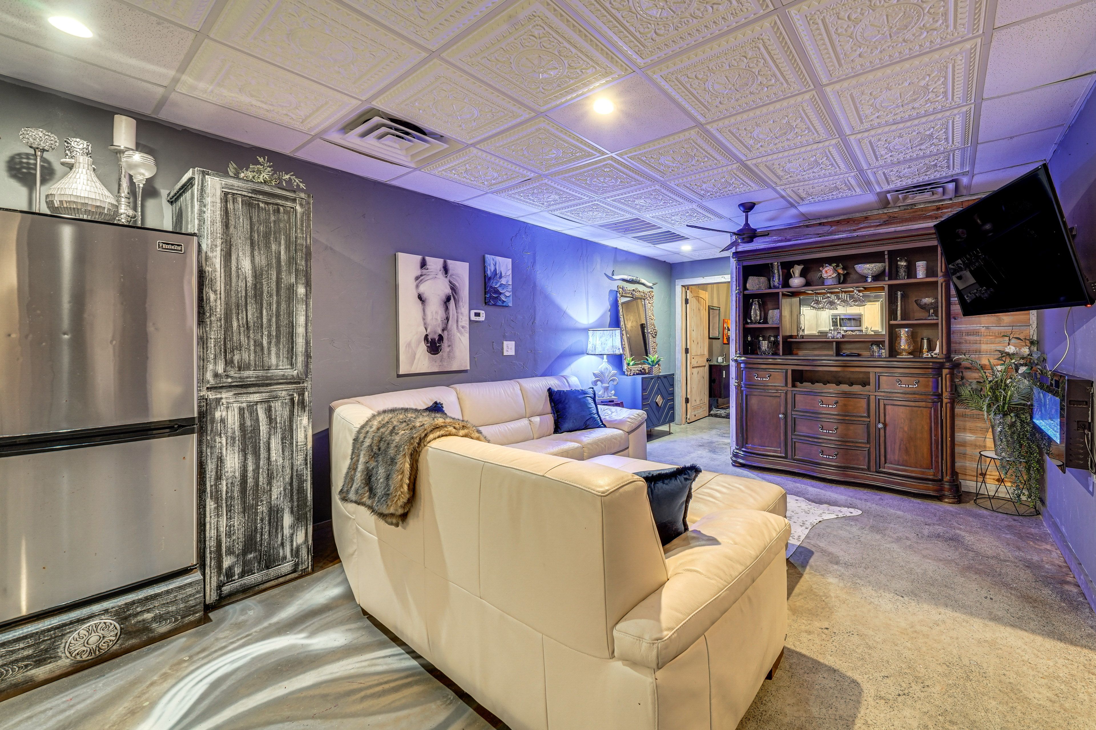 Living Room | Electric Fireplace | Smart TV