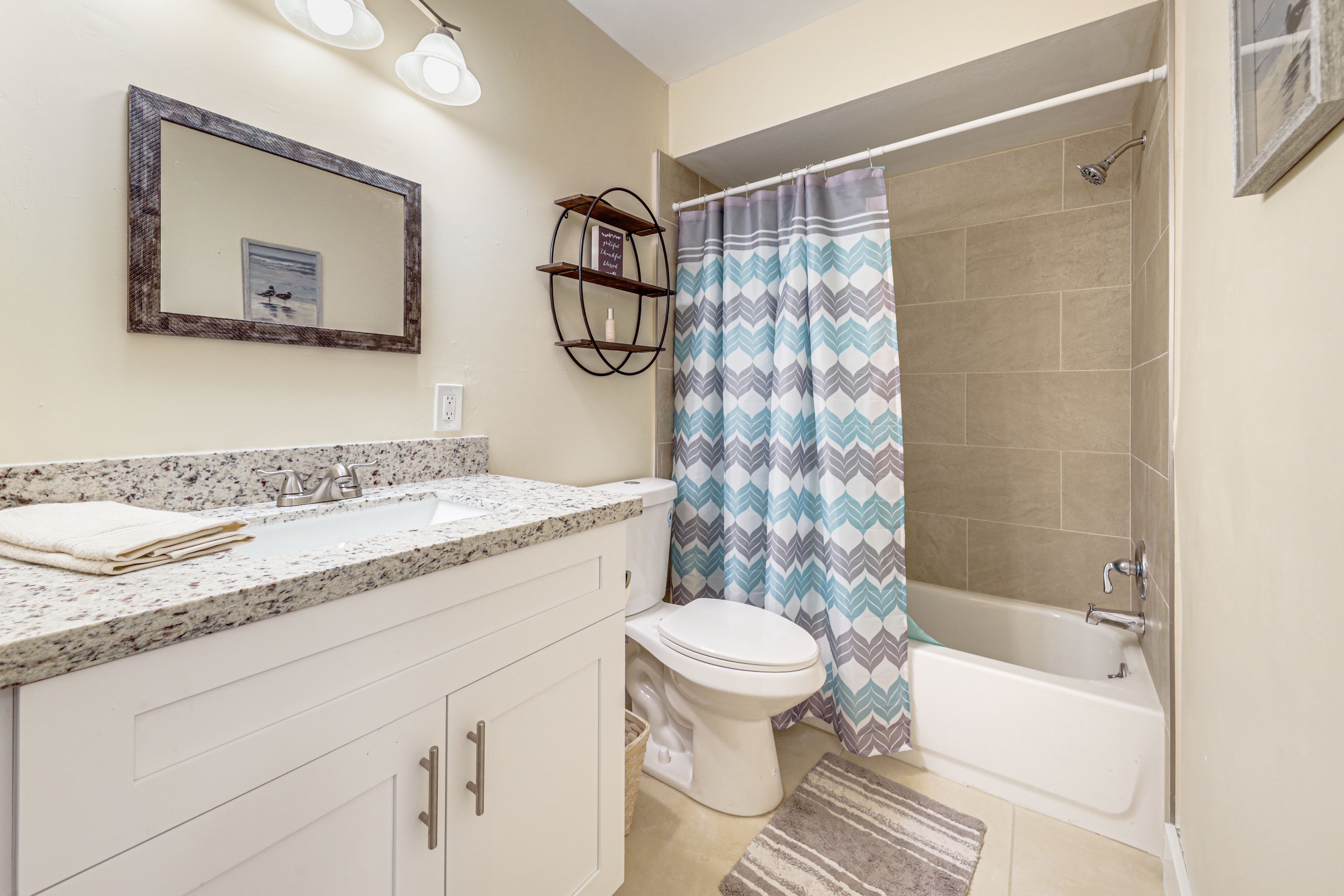 Full Bathroom