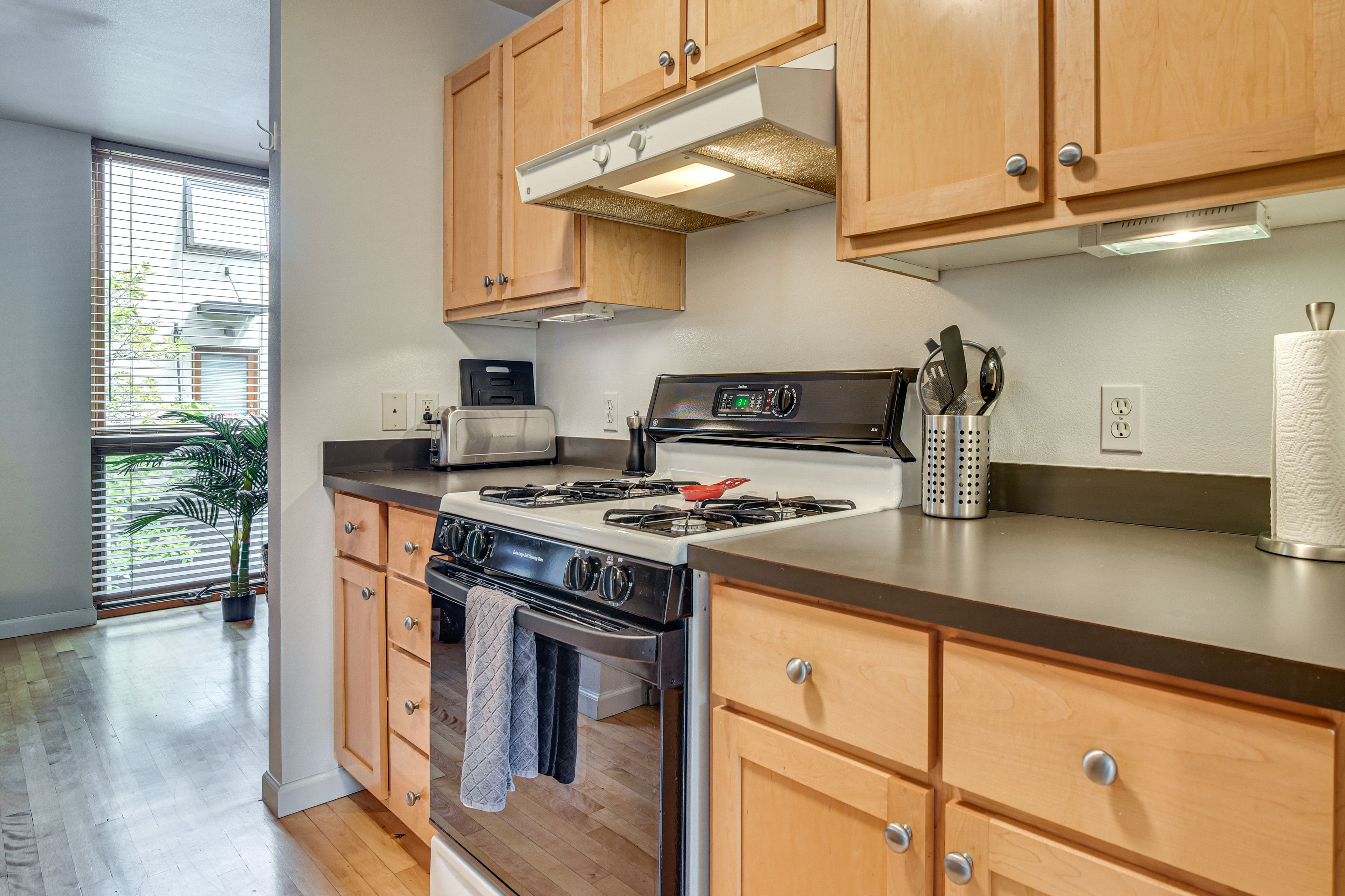 Kitchen | 2nd Floor