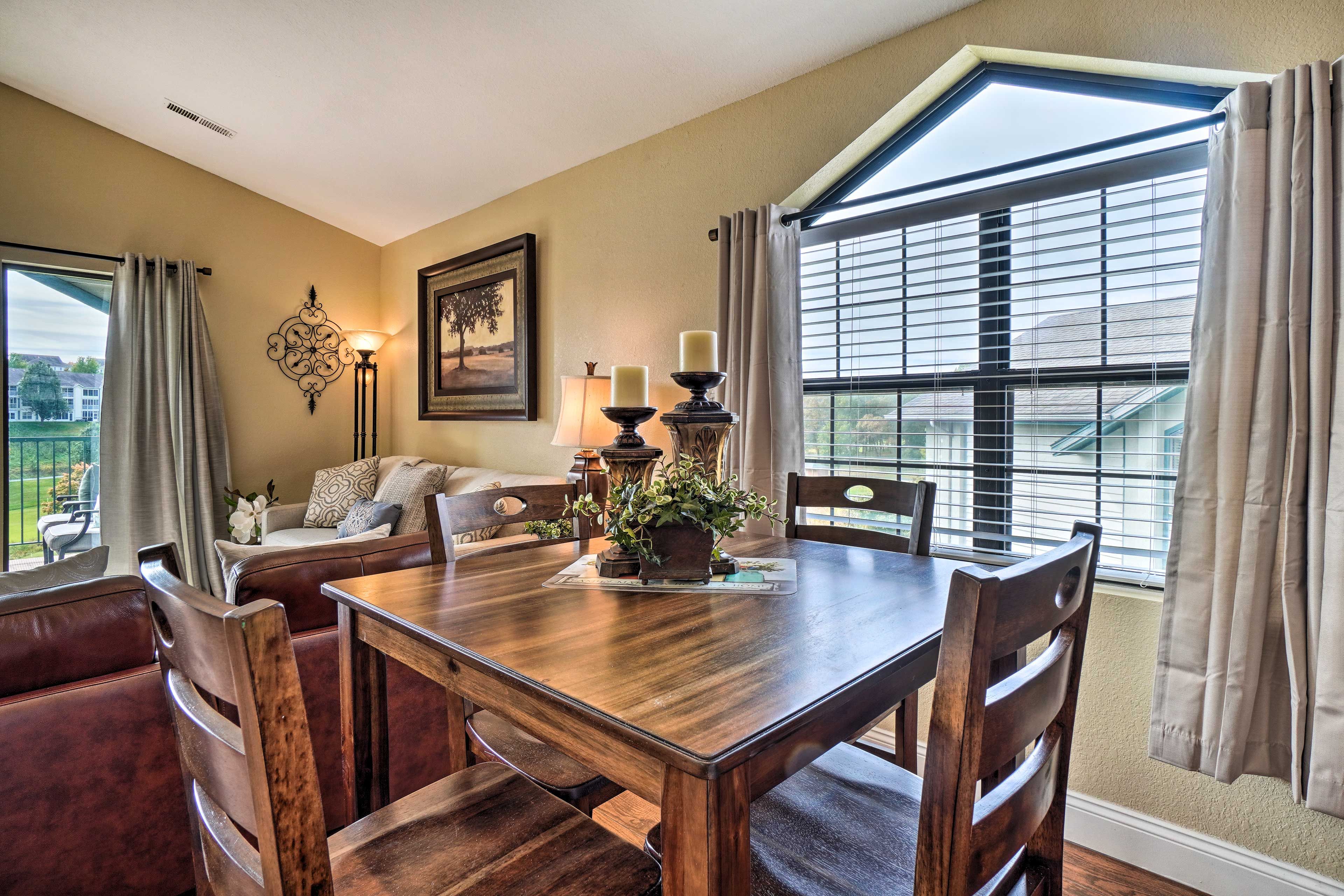 Dining Table | Breakfast Bar | Unit 6