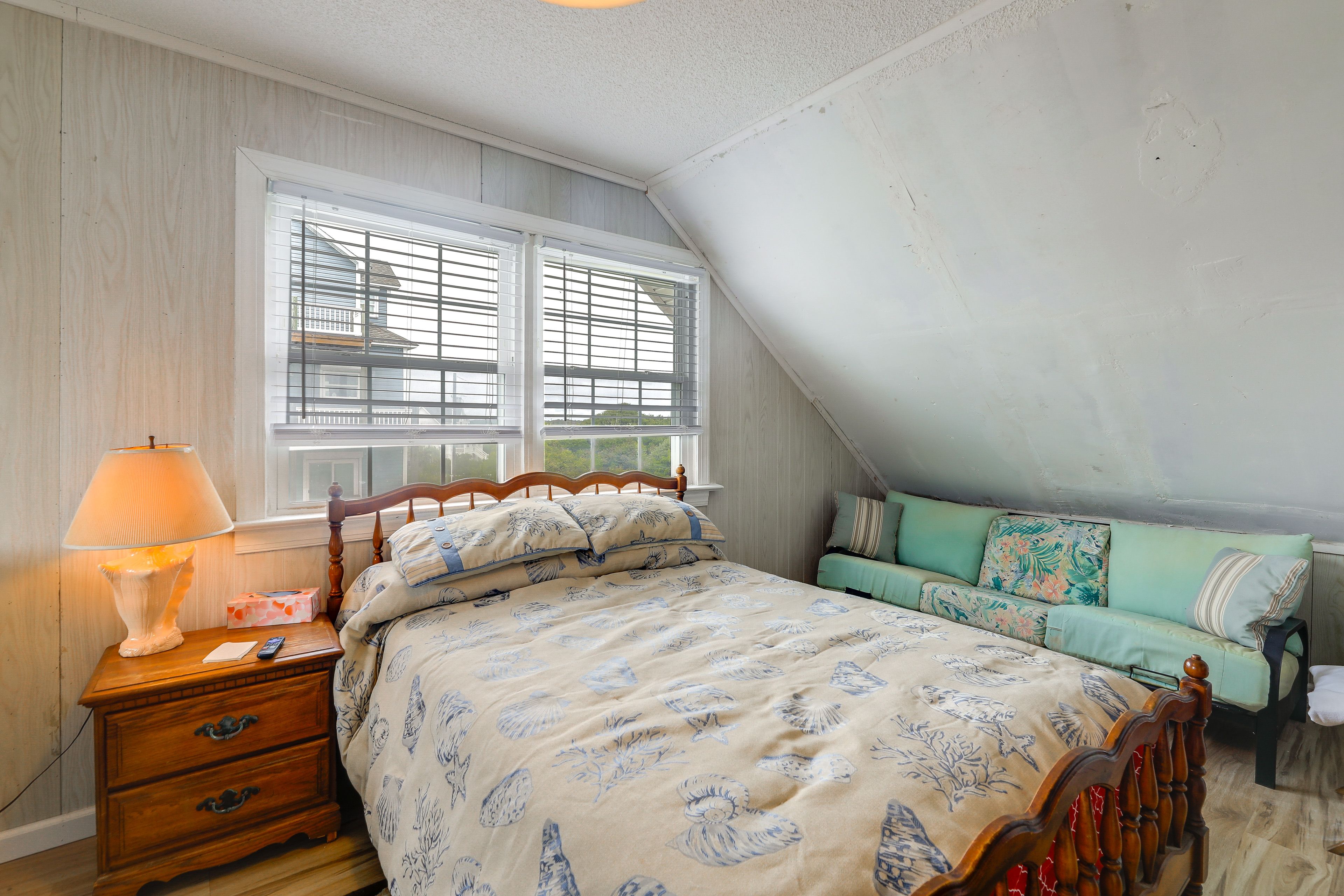 Bedroom 1 | Queen Bed | Full Sleeper Sofa