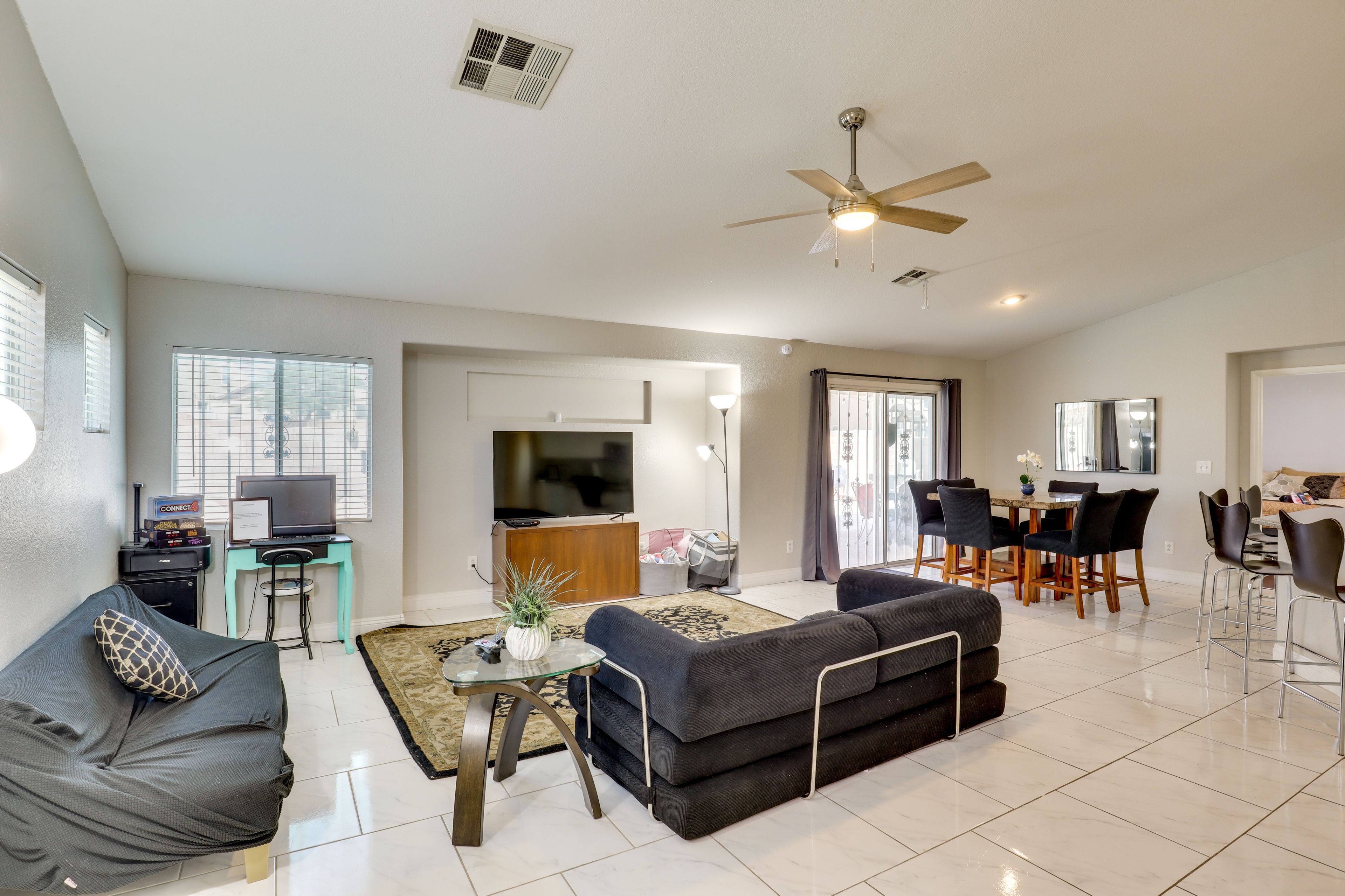 Interior | Open Floor Plan | Free WiFi