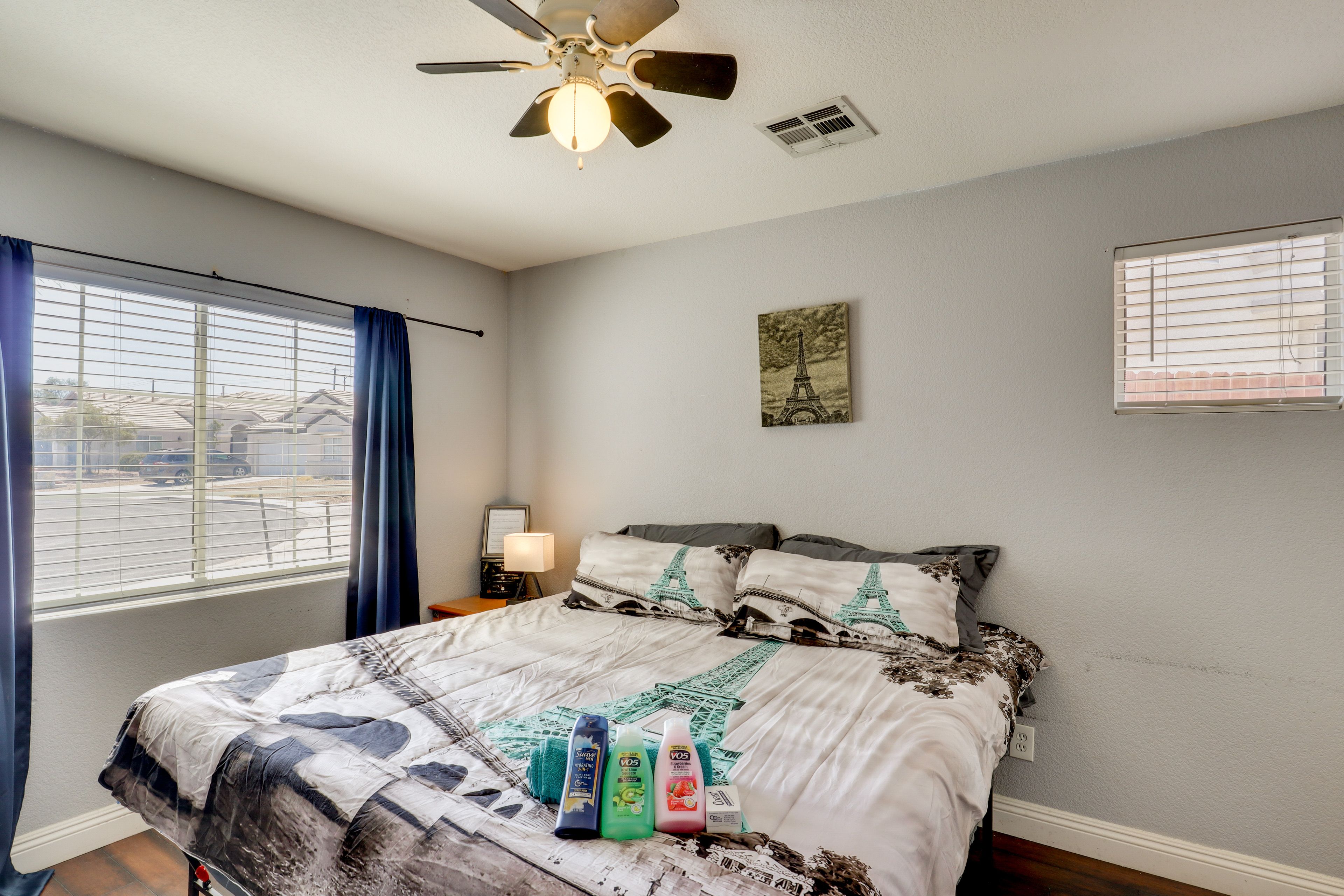 Bedroom 2 | King Bed