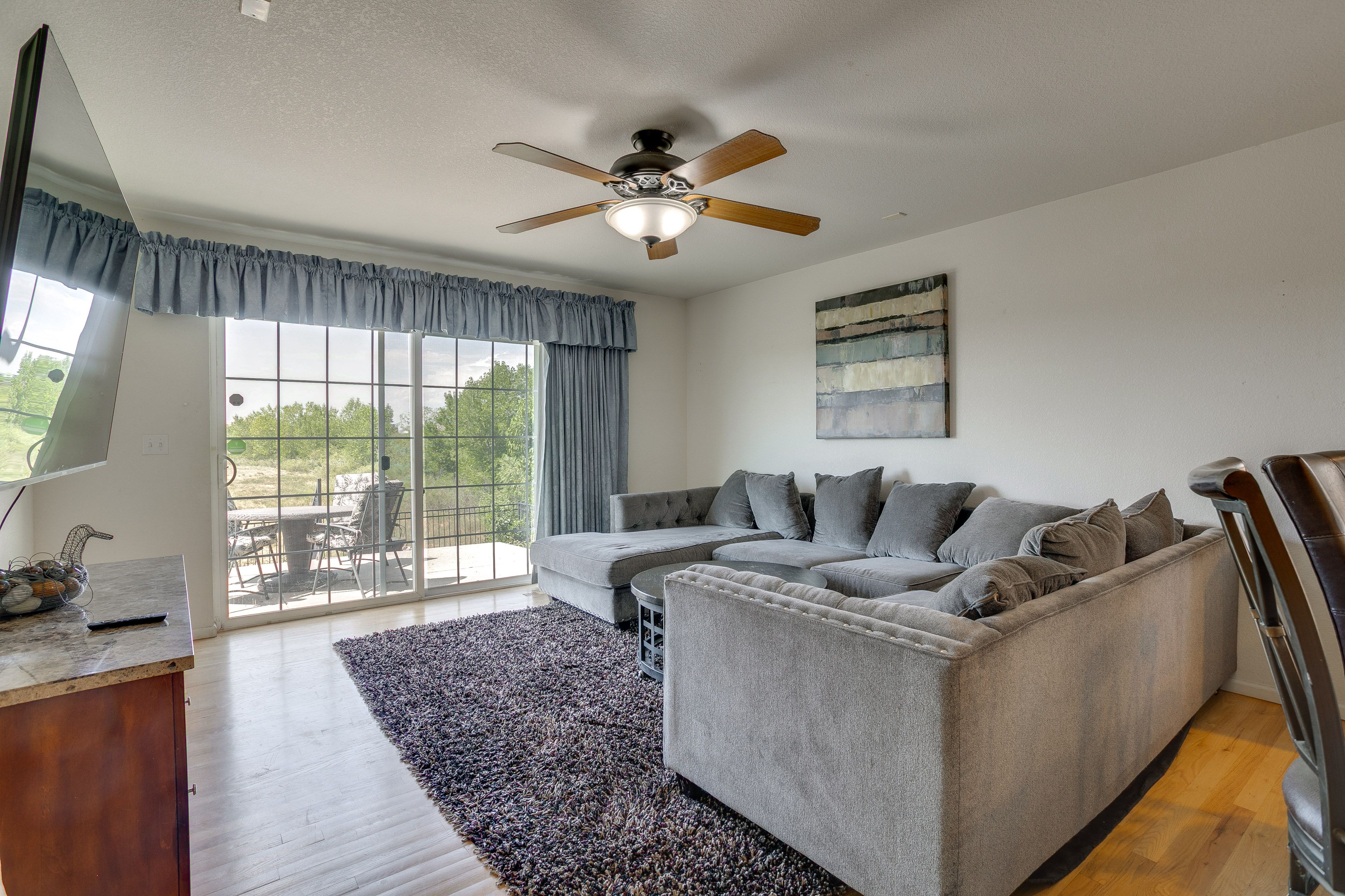 Living Room | Main Level