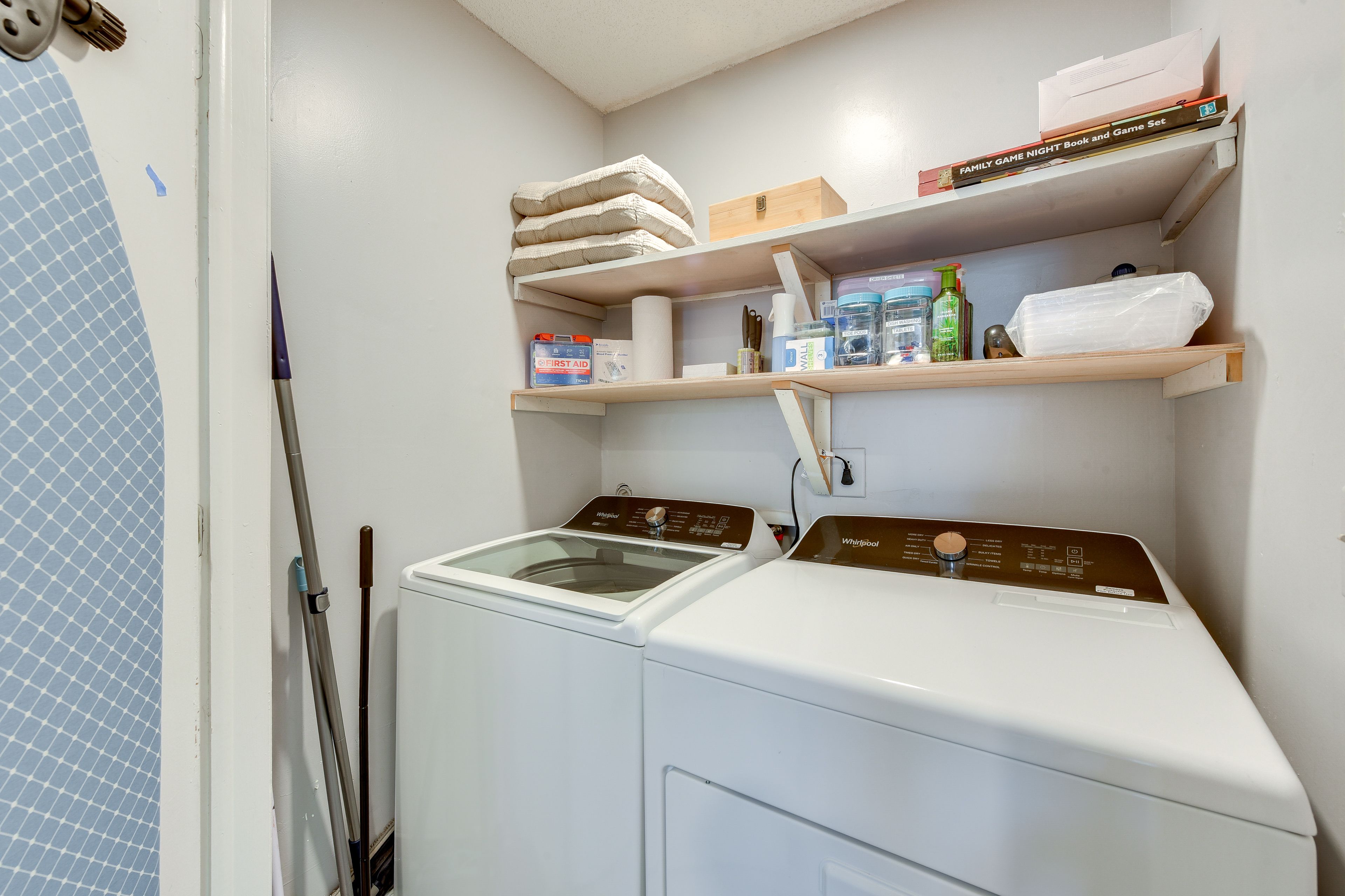 Washer & Dryer
