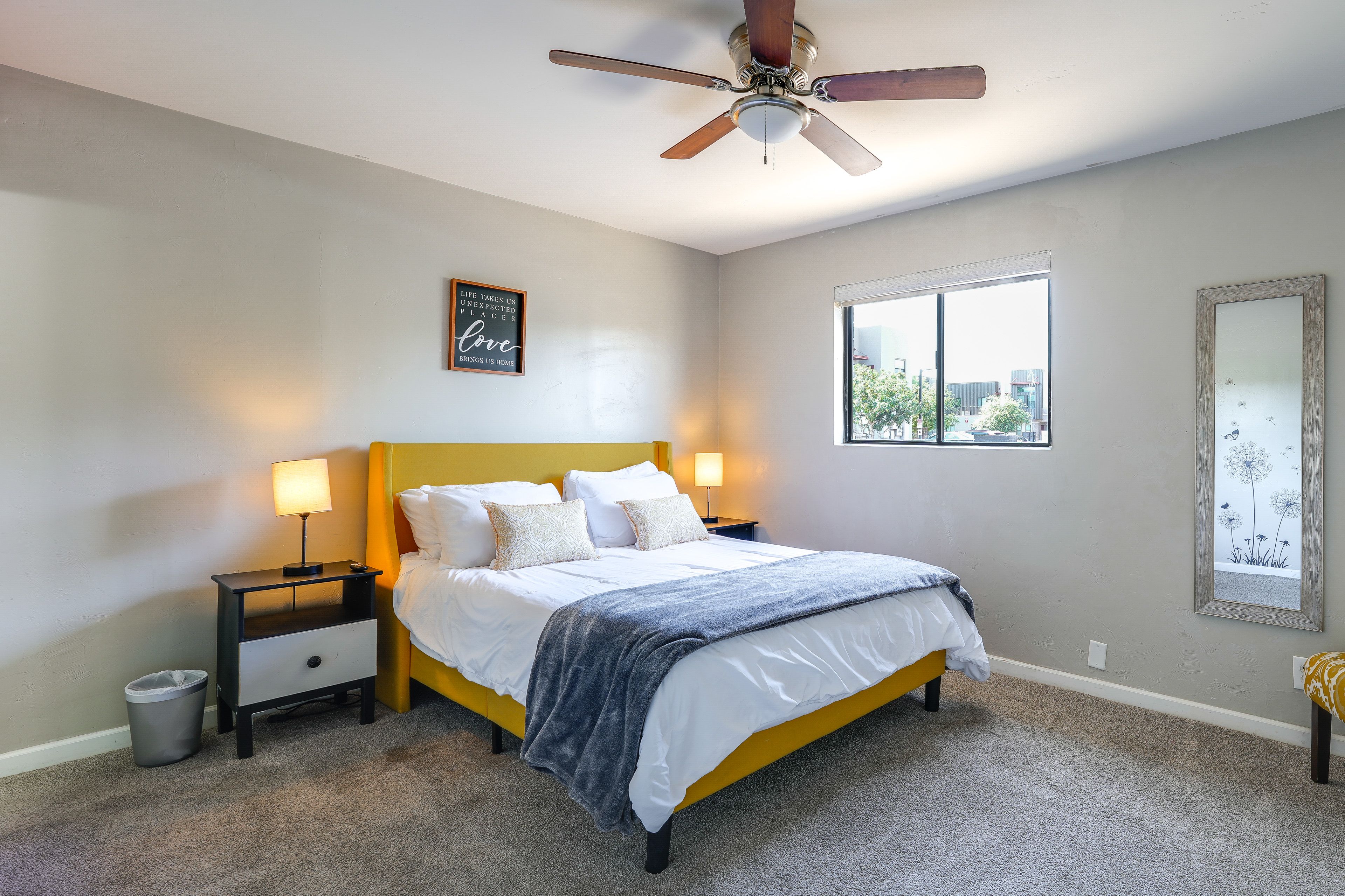 Bedroom 3 | Queen Bed