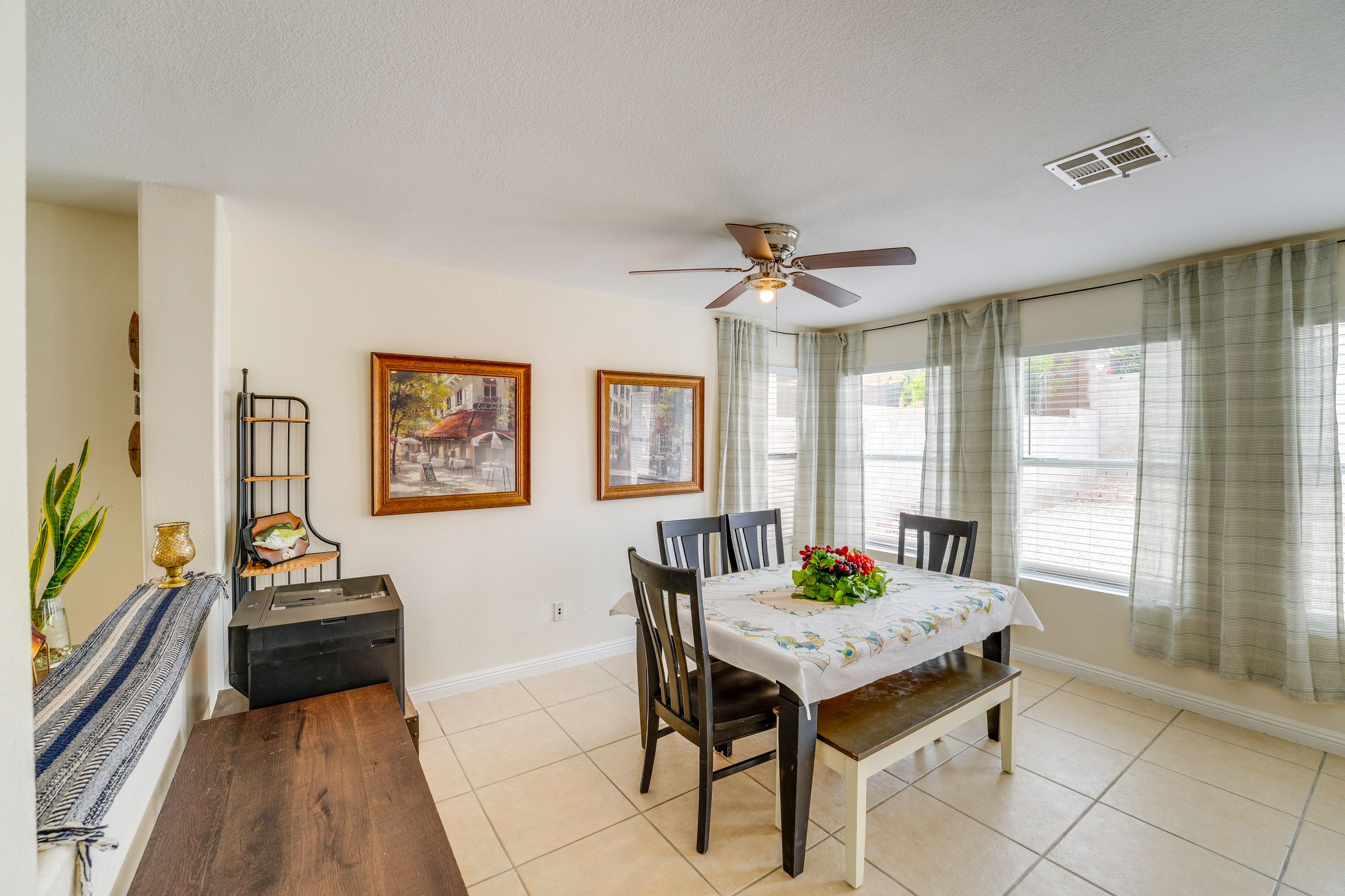 Dining Area | 1st Floor