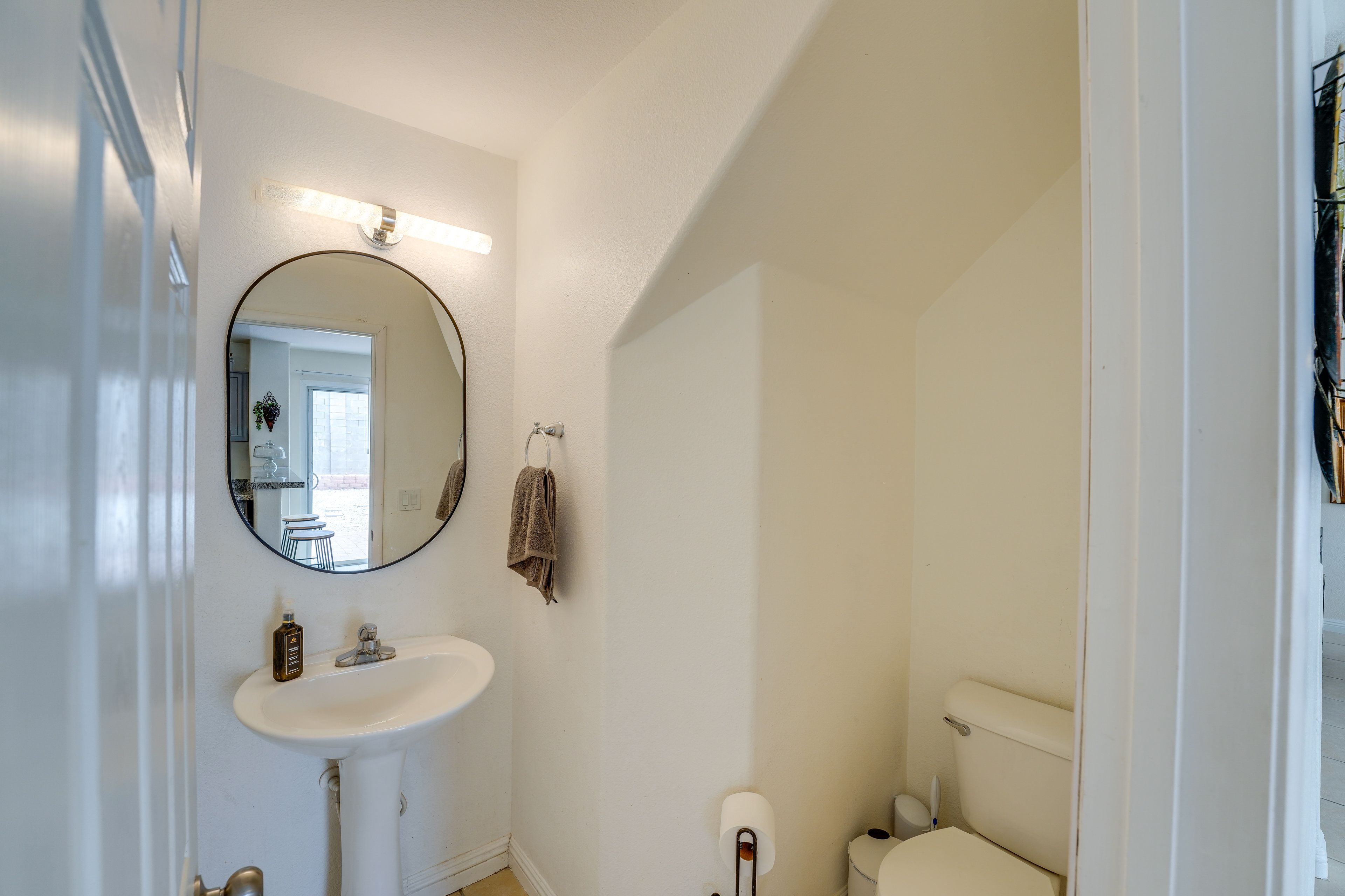 Half Bathroom | 1st Floor
